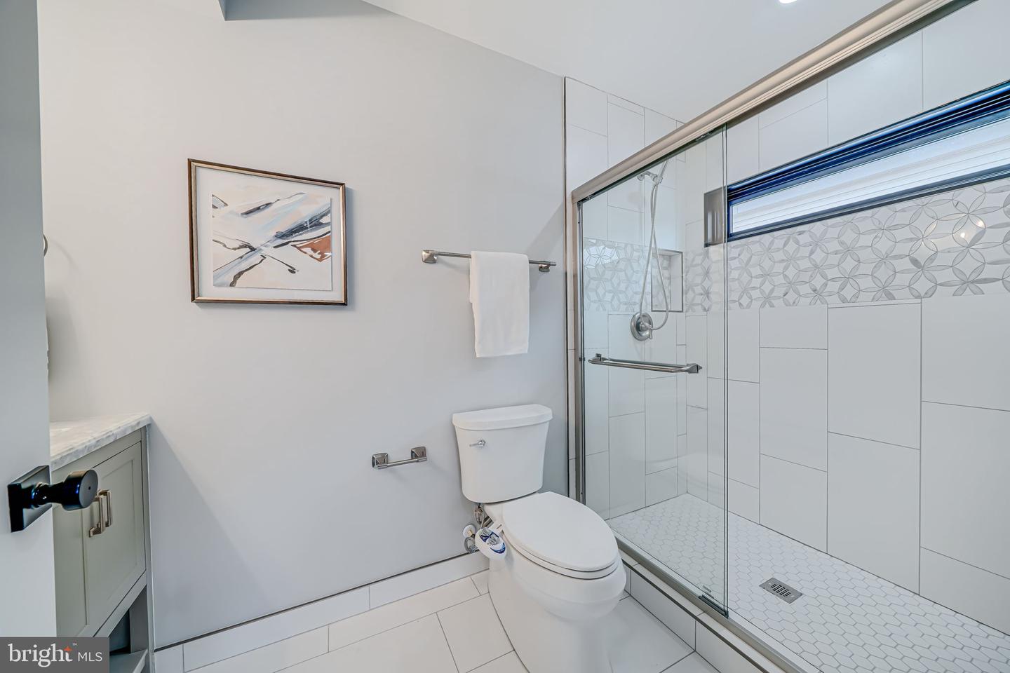 729 N BARTON ST, ARLINGTON, Virginia 22201, 6 Bedrooms Bedrooms, ,5 BathroomsBathrooms,Residential,For sale,729 N BARTON ST,VAAR2057442 MLS # VAAR2057442