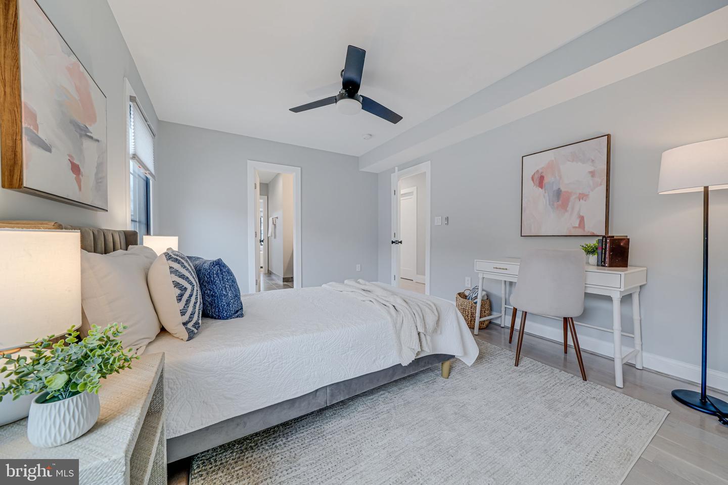 729 N BARTON ST, ARLINGTON, Virginia 22201, 6 Bedrooms Bedrooms, ,5 BathroomsBathrooms,Residential,For sale,729 N BARTON ST,VAAR2057442 MLS # VAAR2057442