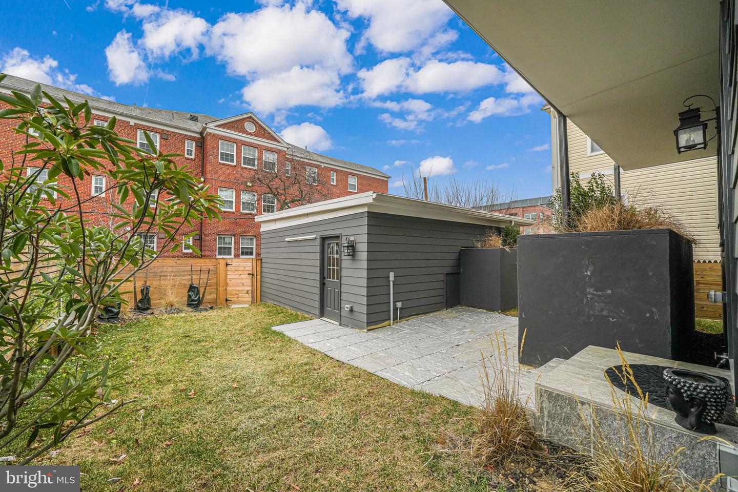 729 N BARTON ST, ARLINGTON, Virginia 22201, 6 Bedrooms Bedrooms, ,5 BathroomsBathrooms,Residential,For sale,729 N BARTON ST,VAAR2057442 MLS # VAAR2057442
