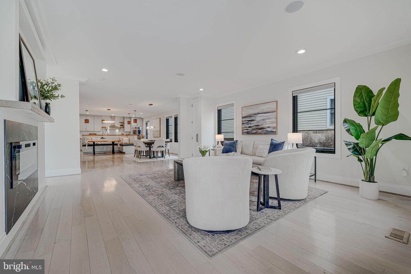 729 N BARTON ST, ARLINGTON, Virginia 22201, 6 Bedrooms Bedrooms, ,5 BathroomsBathrooms,Residential,For sale,729 N BARTON ST,VAAR2057442 MLS # VAAR2057442