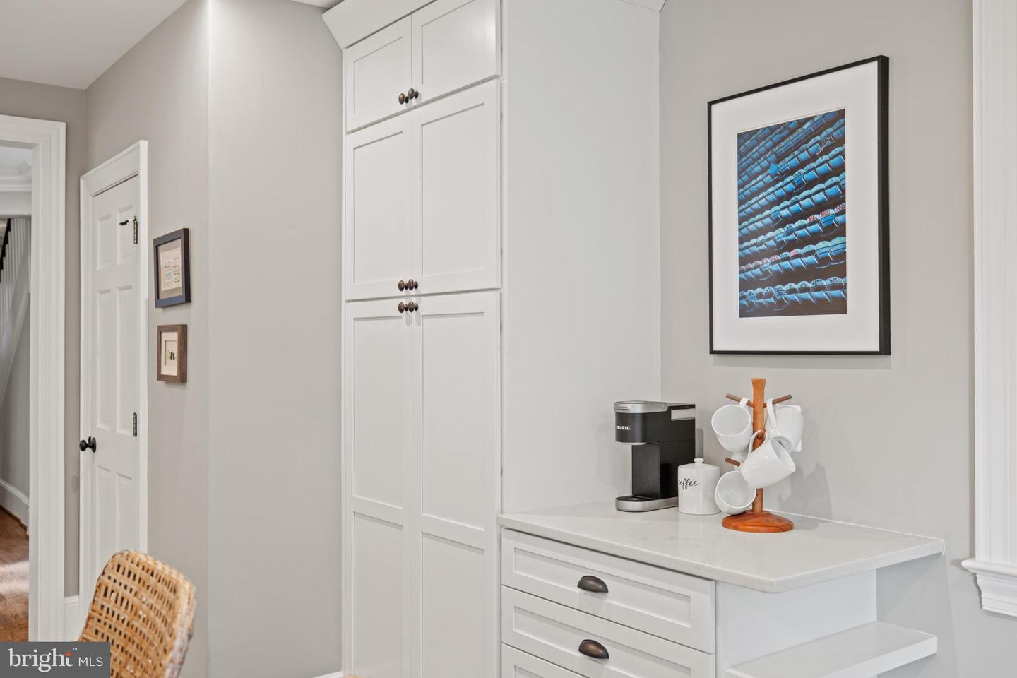 5212 MACARTHUR BLVD NW, WASHINGTON, District Of Columbia 20016, 2 Bedrooms Bedrooms, ,2 BathroomsBathrooms,Residential,For sale,5212 MACARTHUR BLVD NW,DCDC2200466 MLS # DCDC2200466