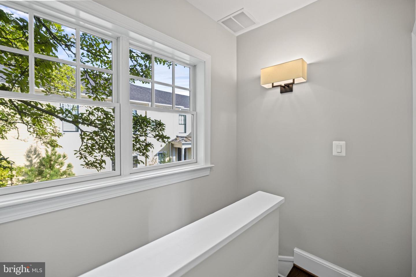 5212 MACARTHUR BLVD NW, WASHINGTON, District Of Columbia 20016, 2 Bedrooms Bedrooms, ,2 BathroomsBathrooms,Residential,For sale,5212 MACARTHUR BLVD NW,DCDC2200466 MLS # DCDC2200466