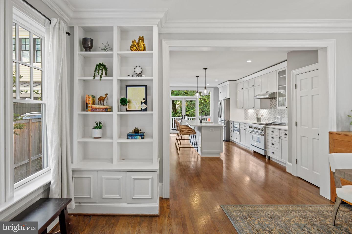 5212 MACARTHUR BLVD NW, WASHINGTON, District Of Columbia 20016, 2 Bedrooms Bedrooms, ,2 BathroomsBathrooms,Residential,For sale,5212 MACARTHUR BLVD NW,DCDC2200466 MLS # DCDC2200466