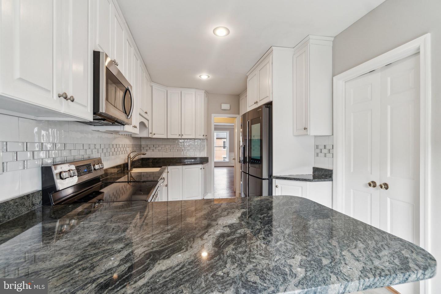 3818 KLINGLE PL NW, WASHINGTON, District Of Columbia 20016, 3 Bedrooms Bedrooms, ,3 BathroomsBathrooms,Residential,For sale,3818 KLINGLE PL NW,DCDC2200474 MLS # DCDC2200474