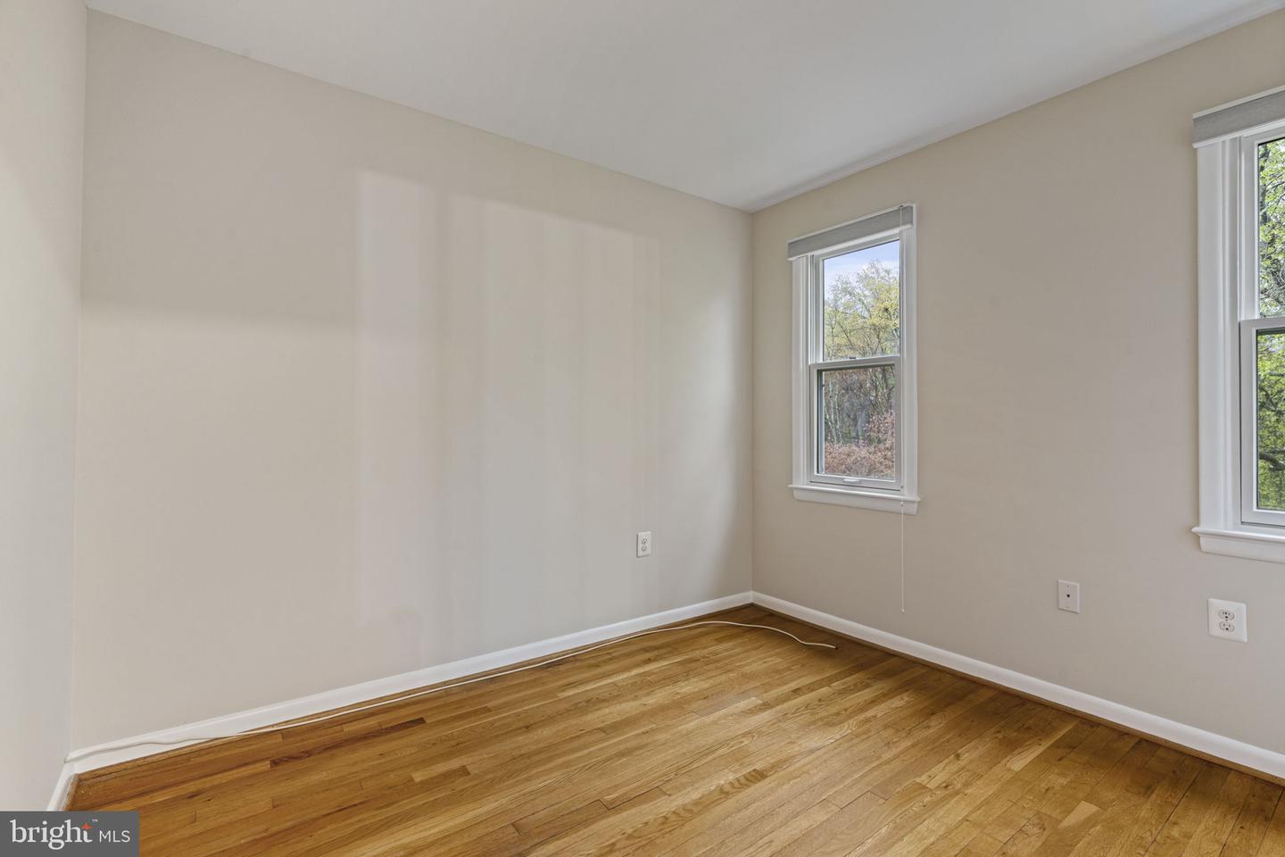 14906 CRANOKE ST, CENTREVILLE, Virginia 20120, 4 Bedrooms Bedrooms, ,2 BathroomsBathrooms,Residential,For sale,14906 CRANOKE ST,VAFX2240732 MLS # VAFX2240732