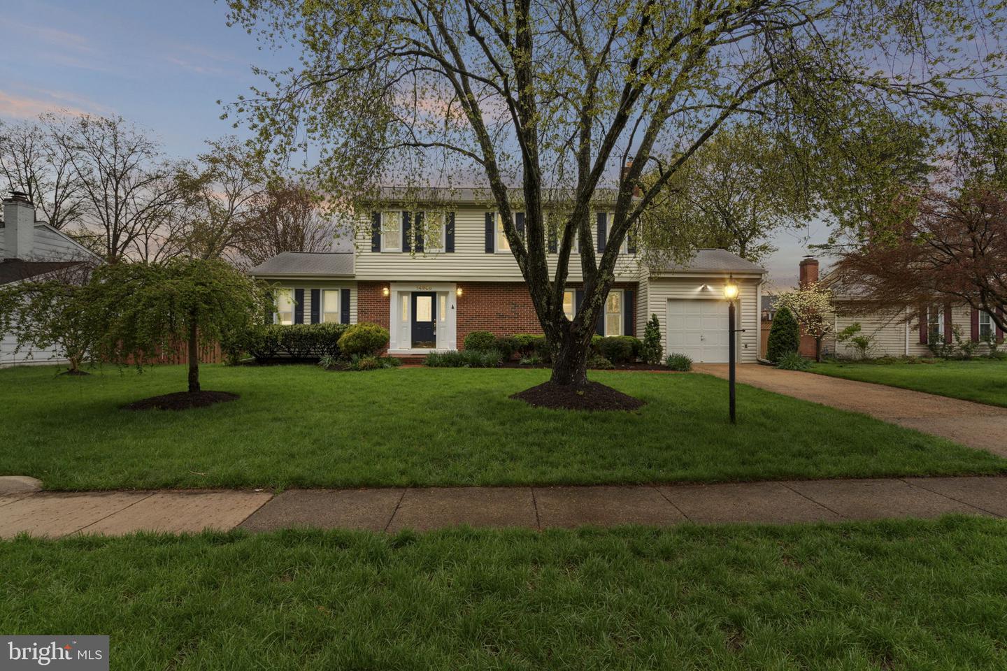 14906 CRANOKE ST, CENTREVILLE, Virginia 20120, 4 Bedrooms Bedrooms, ,2 BathroomsBathrooms,Residential,For sale,14906 CRANOKE ST,VAFX2240732 MLS # VAFX2240732