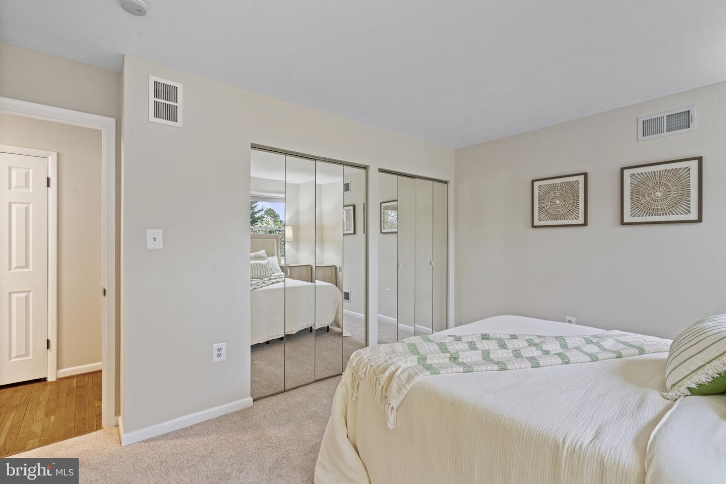 14906 CRANOKE ST, CENTREVILLE, Virginia 20120, 4 Bedrooms Bedrooms, ,2 BathroomsBathrooms,Residential,For sale,14906 CRANOKE ST,VAFX2240732 MLS # VAFX2240732