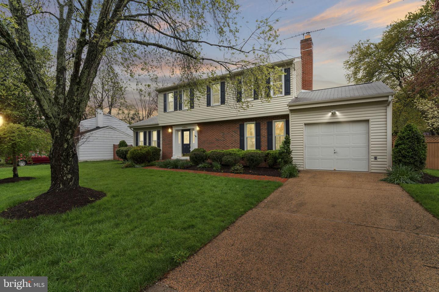 14906 CRANOKE ST, CENTREVILLE, Virginia 20120, 4 Bedrooms Bedrooms, ,2 BathroomsBathrooms,Residential,For sale,14906 CRANOKE ST,VAFX2240732 MLS # VAFX2240732