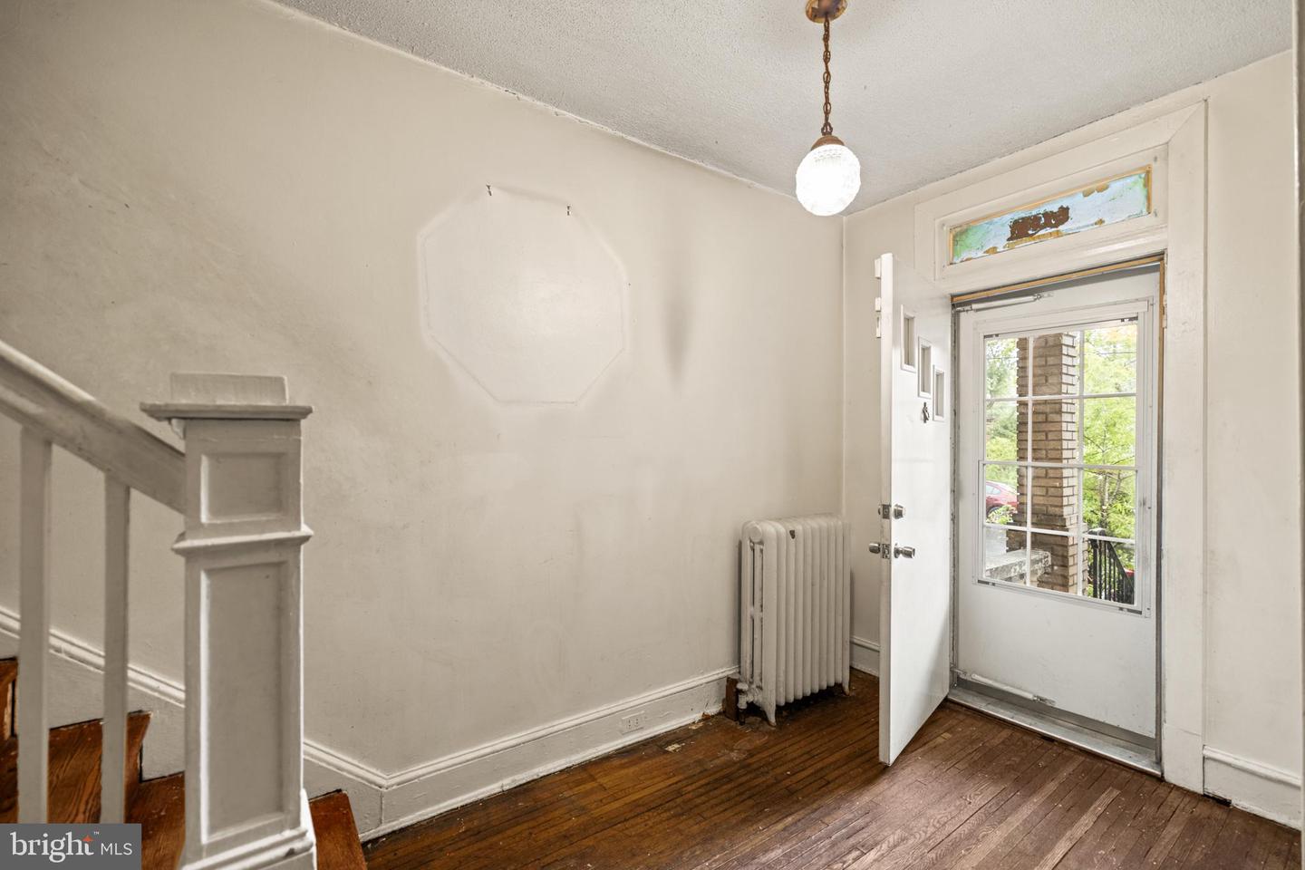 907 BUCHANAN ST NW, WASHINGTON, District Of Columbia 20011, 4 Bedrooms Bedrooms, 8 Rooms Rooms,1 BathroomBathrooms,Residential,For sale,907 BUCHANAN ST NW,DCDC2200484 MLS # DCDC2200484
