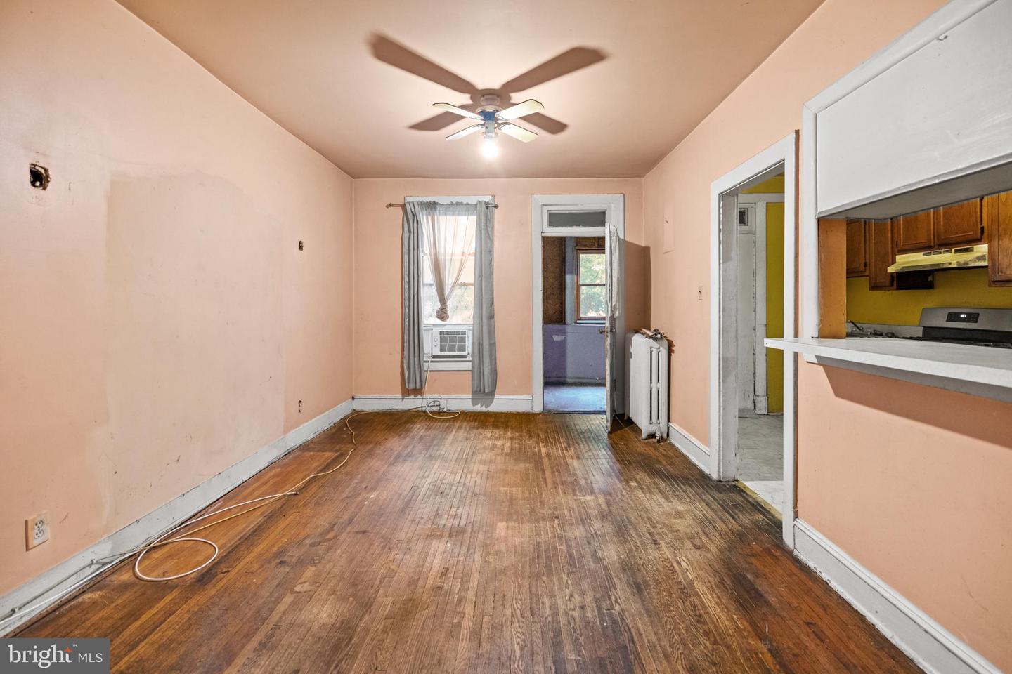 907 BUCHANAN ST NW, WASHINGTON, District Of Columbia 20011, 4 Bedrooms Bedrooms, 8 Rooms Rooms,1 BathroomBathrooms,Residential,For sale,907 BUCHANAN ST NW,DCDC2200484 MLS # DCDC2200484
