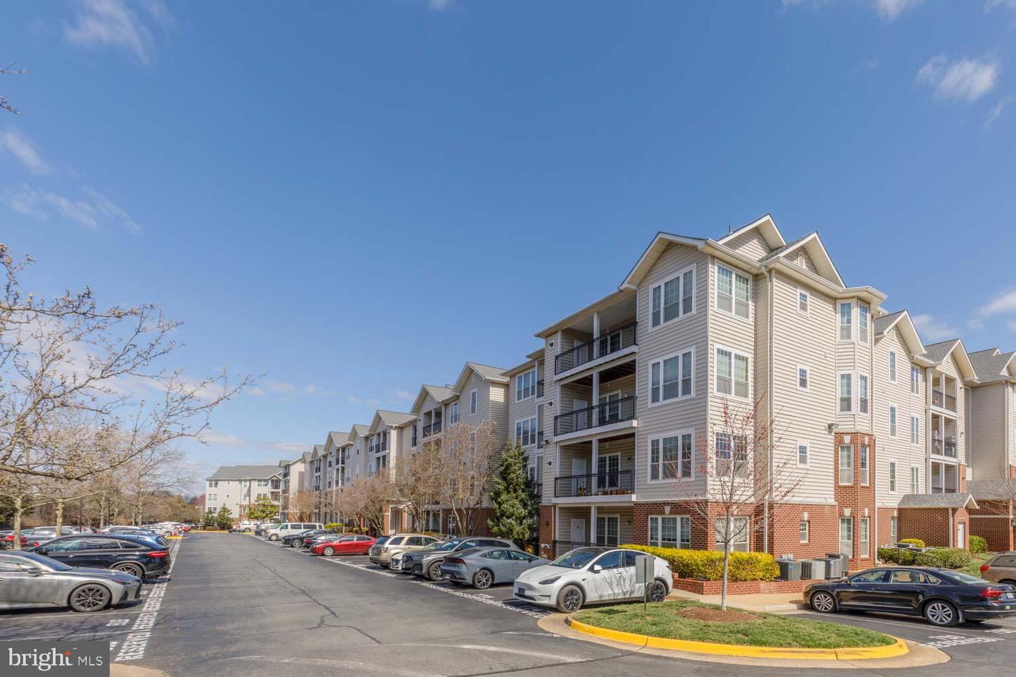 1530 SPRING GATE DR #9213, MCLEAN, Virginia 22102, 1 Bedroom Bedrooms, ,1 BathroomBathrooms,Residential,For sale,1530 SPRING GATE DR #9213,VAFX2240756 MLS # VAFX2240756