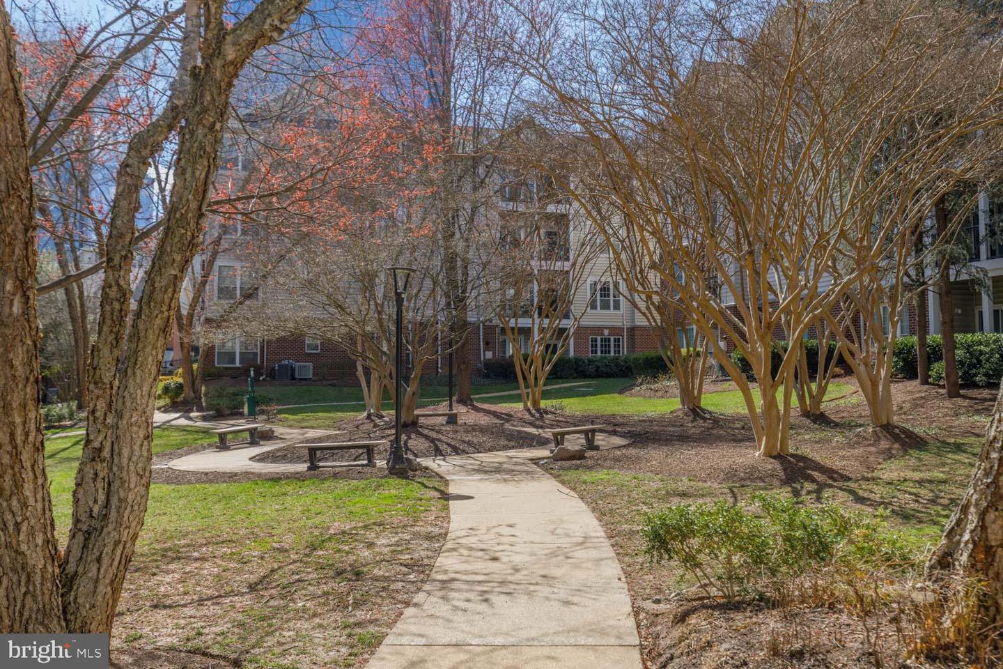 1530 SPRING GATE DR #9213, MCLEAN, Virginia 22102, 1 Bedroom Bedrooms, ,1 BathroomBathrooms,Residential,For sale,1530 SPRING GATE DR #9213,VAFX2240756 MLS # VAFX2240756