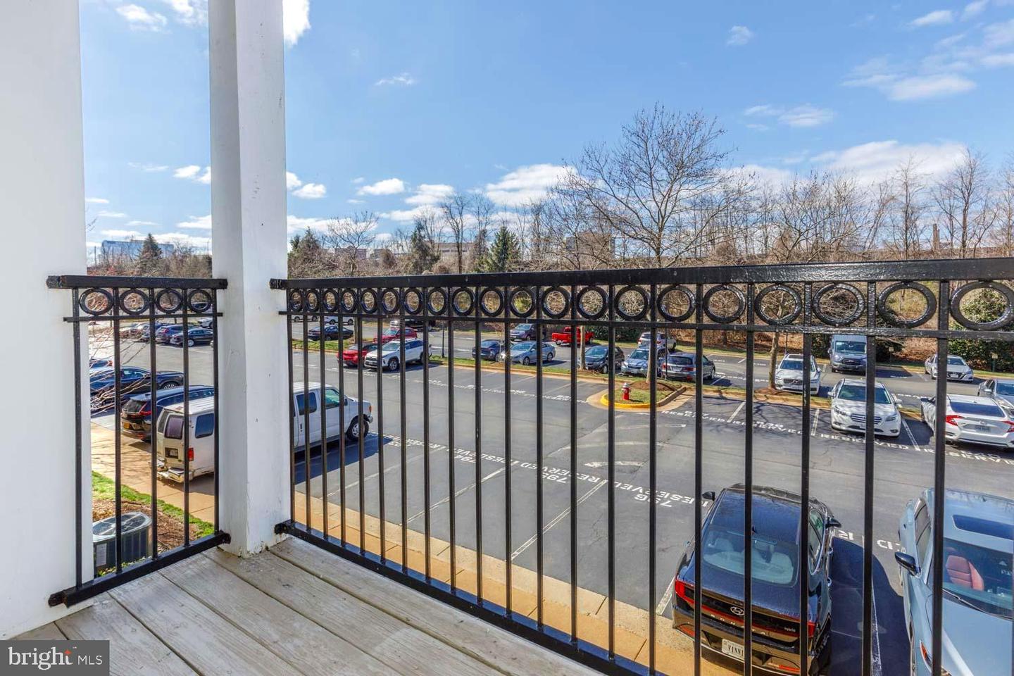 1530 SPRING GATE DR #9213, MCLEAN, Virginia 22102, 1 Bedroom Bedrooms, ,1 BathroomBathrooms,Residential,For sale,1530 SPRING GATE DR #9213,VAFX2240756 MLS # VAFX2240756