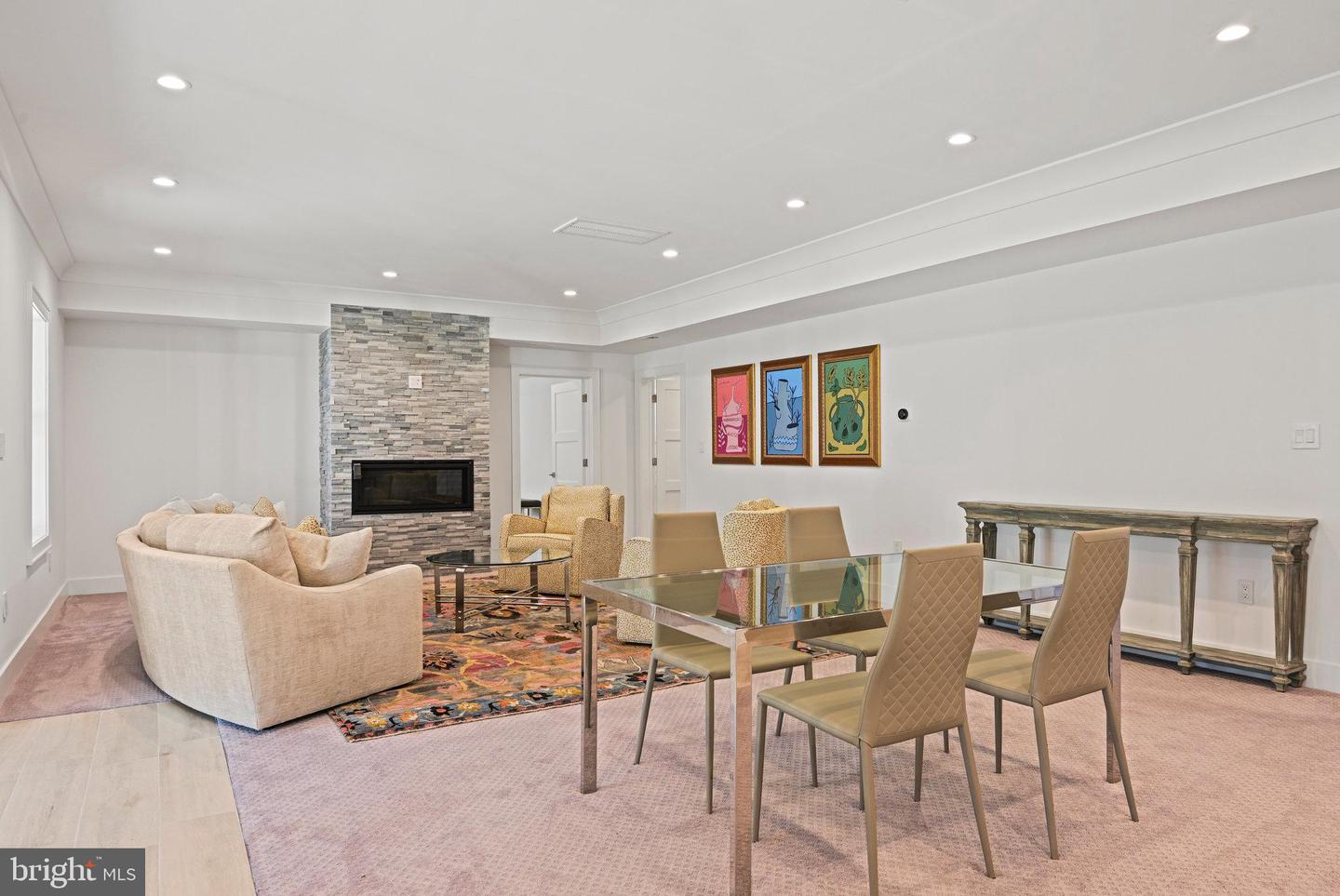 1564 FOREST VILLA LN, MCLEAN, Virginia 22101, 6 Bedrooms Bedrooms, ,6 BathroomsBathrooms,Residential,For sale,1564 FOREST VILLA LN,VAFX2240780 MLS # VAFX2240780