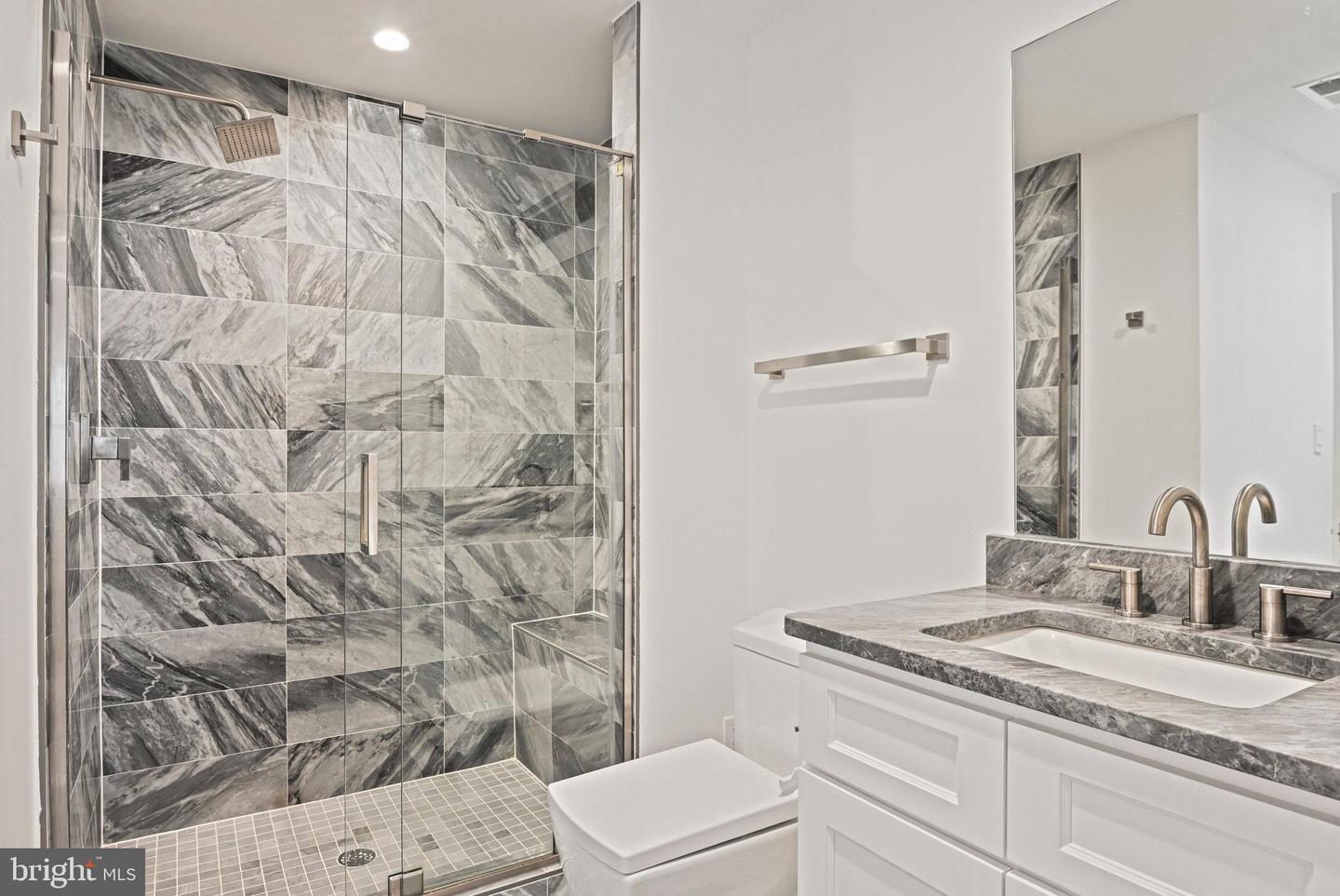 1564 FOREST VILLA LN, MCLEAN, Virginia 22101, 6 Bedrooms Bedrooms, ,6 BathroomsBathrooms,Residential,For sale,1564 FOREST VILLA LN,VAFX2240780 MLS # VAFX2240780