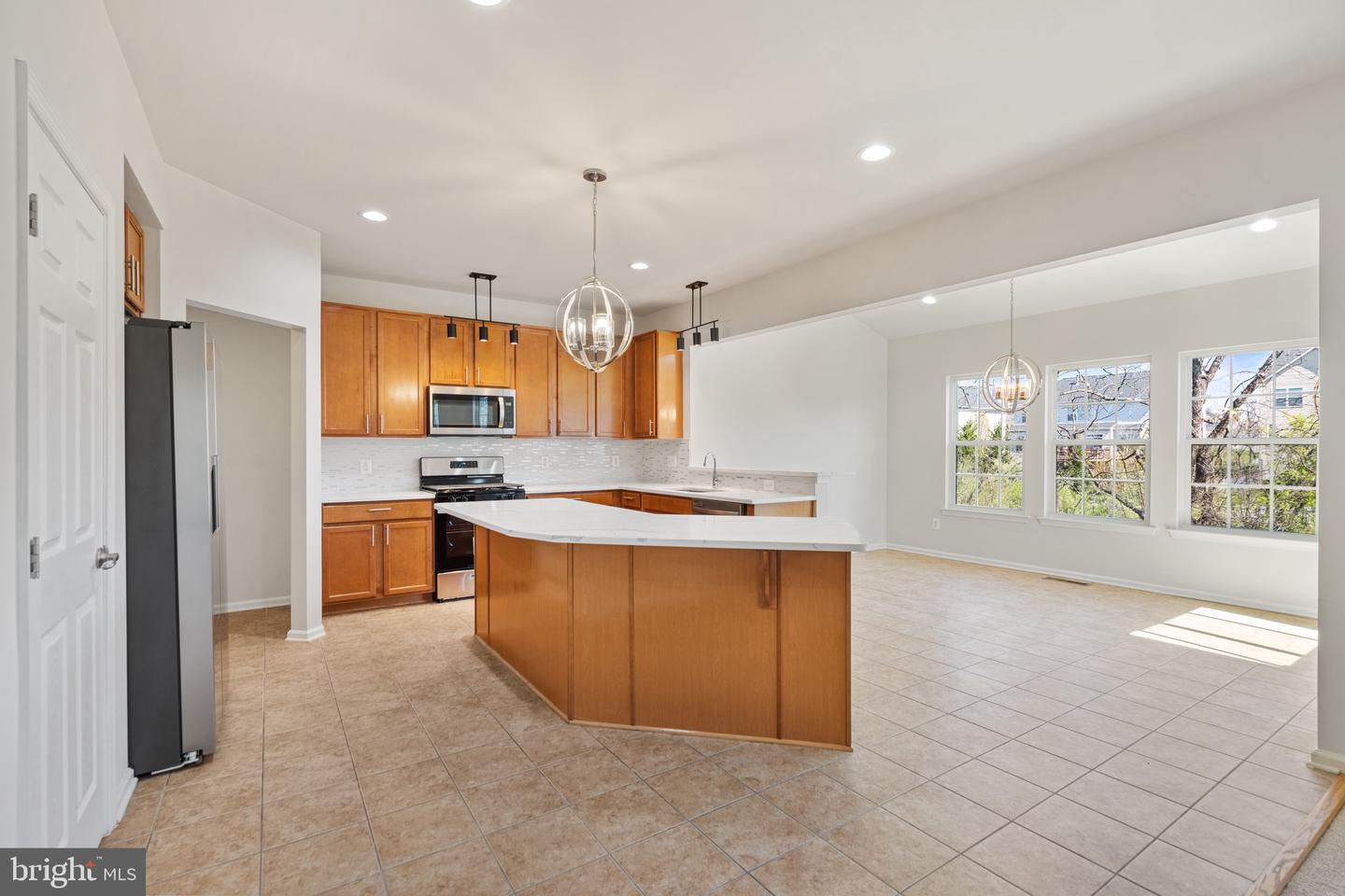 100 FIESTA DR, STEPHENSON, Virginia 22656, 4 Bedrooms Bedrooms, ,3 BathroomsBathrooms,Residential,For sale,100 FIESTA DR,VAFV2034140 MLS # VAFV2034140