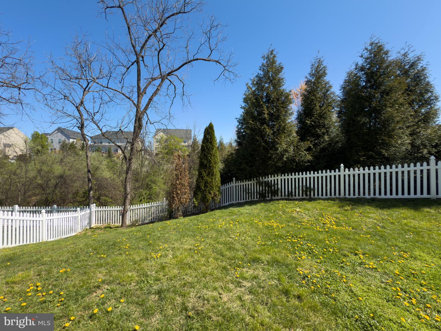 100 FIESTA DR, STEPHENSON, Virginia 22656, 4 Bedrooms Bedrooms, ,3 BathroomsBathrooms,Residential,For sale,100 FIESTA DR,VAFV2034140 MLS # VAFV2034140