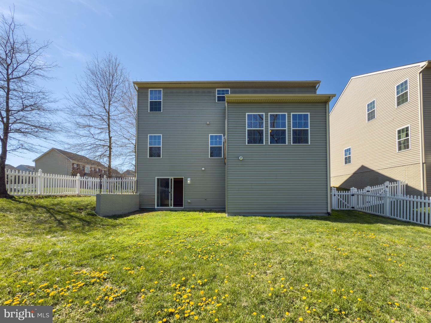 100 FIESTA DR, STEPHENSON, Virginia 22656, 4 Bedrooms Bedrooms, ,3 BathroomsBathrooms,Residential,For sale,100 FIESTA DR,VAFV2034140 MLS # VAFV2034140