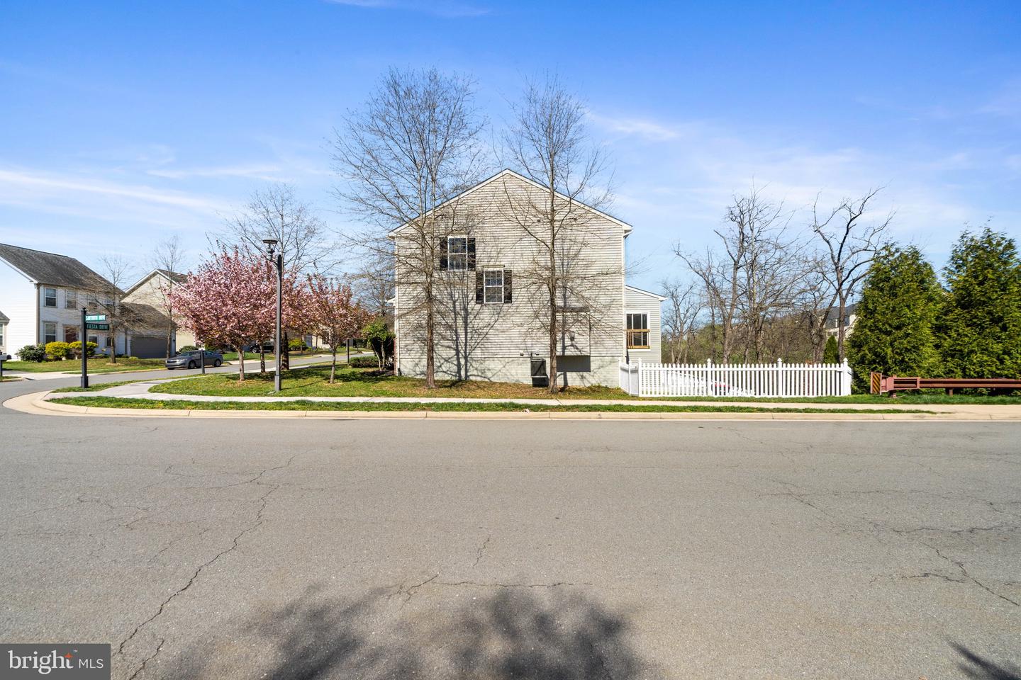100 FIESTA DR, STEPHENSON, Virginia 22656, 4 Bedrooms Bedrooms, ,3 BathroomsBathrooms,Residential,For sale,100 FIESTA DR,VAFV2034140 MLS # VAFV2034140