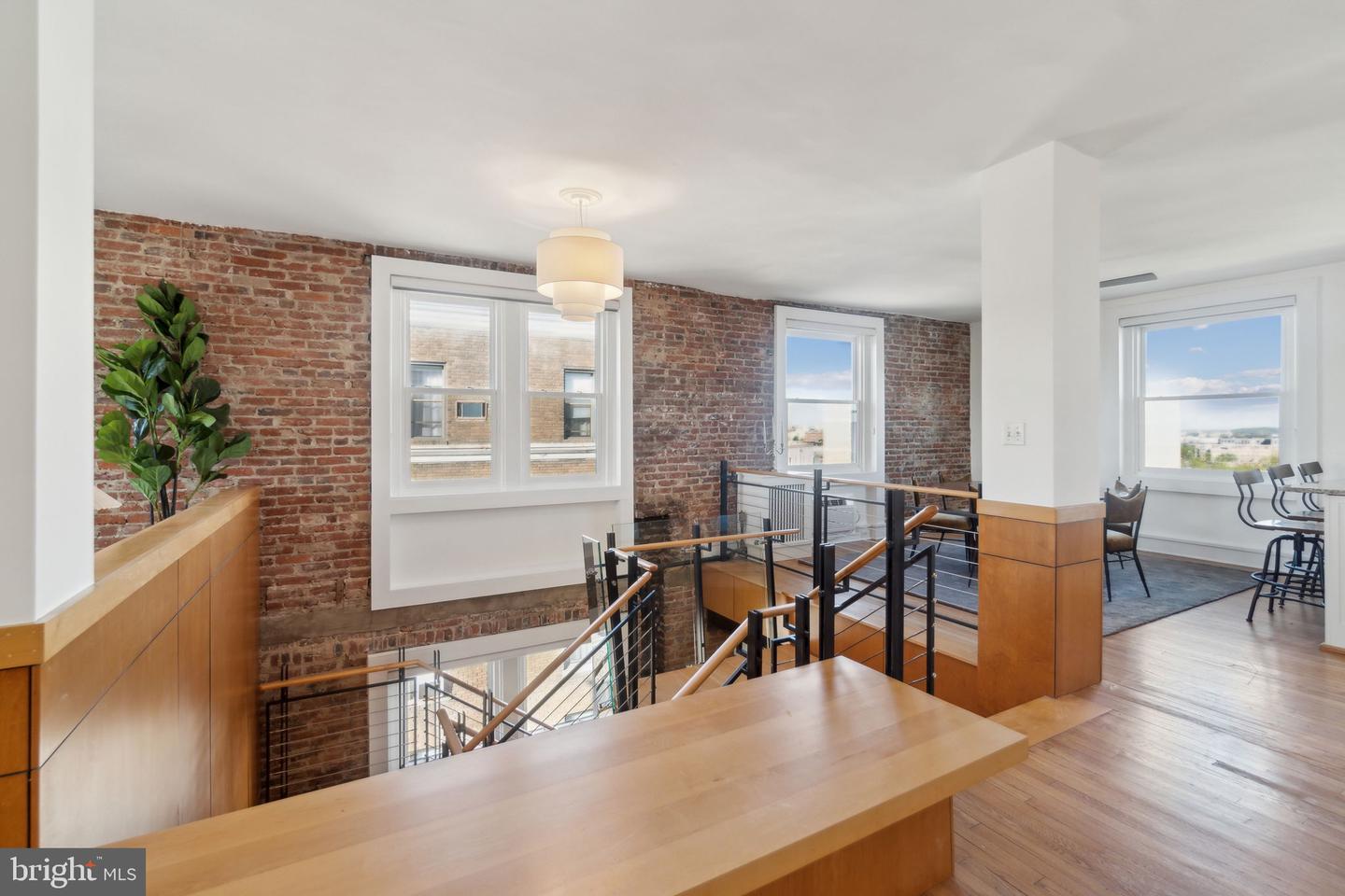 1901 COLUMBIA RD NW #805, WASHINGTON, District Of Columbia 20009, 2 Bedrooms Bedrooms, ,3 BathroomsBathrooms,Residential,For sale,1901 COLUMBIA RD NW #805,DCDC2200508 MLS # DCDC2200508