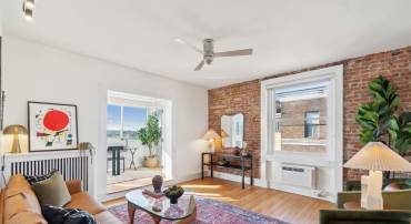 1901 COLUMBIA RD NW #805, WASHINGTON, District Of Columbia 20009, 2 Bedrooms Bedrooms, ,3 BathroomsBathrooms,Residential,For sale,1901 COLUMBIA RD NW #805,DCDC2200508 MLS # DCDC2200508