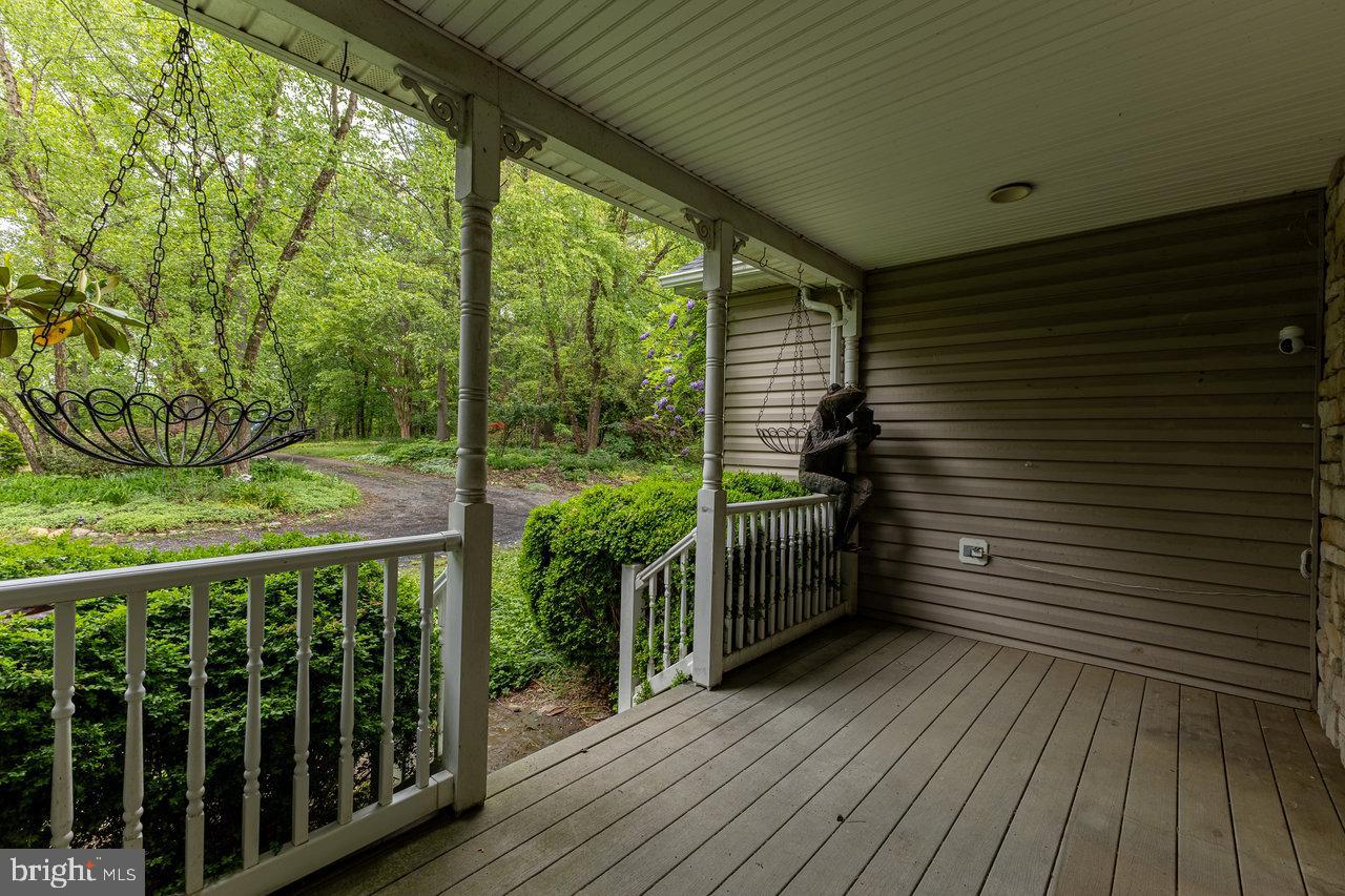 135 MEAGANS RUN RD, WOODSTOCK, Virginia 22664, 3 Bedrooms Bedrooms, ,3 BathroomsBathrooms,Residential,For sale,135 MEAGANS RUN RD,VASH2011426 MLS # VASH2011426