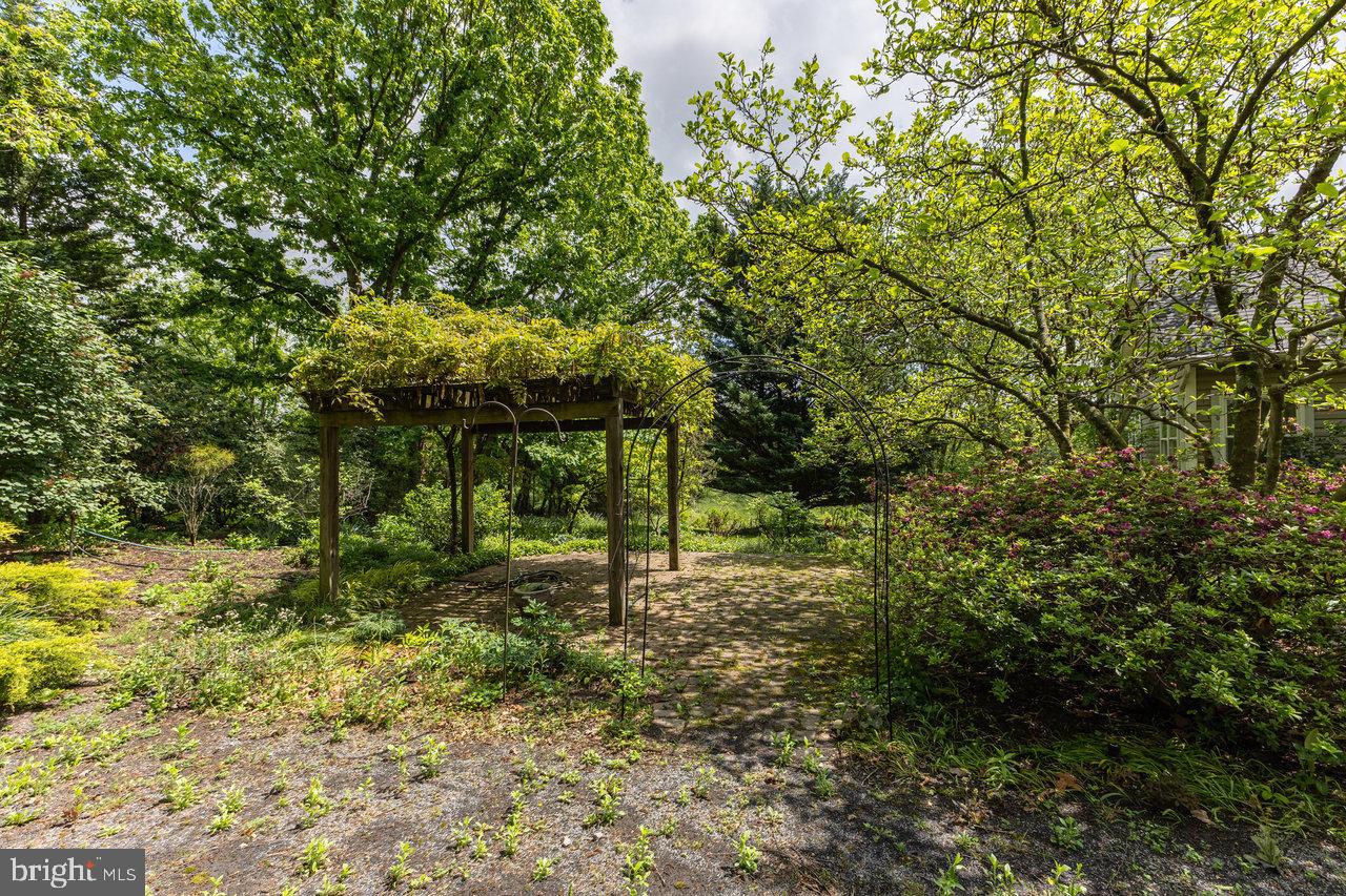 135 MEAGANS RUN RD, WOODSTOCK, Virginia 22664, 3 Bedrooms Bedrooms, ,3 BathroomsBathrooms,Residential,For sale,135 MEAGANS RUN RD,VASH2011426 MLS # VASH2011426