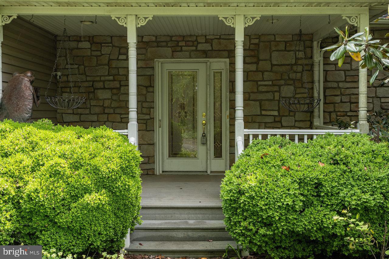 135 MEAGANS RUN RD, WOODSTOCK, Virginia 22664, 3 Bedrooms Bedrooms, ,3 BathroomsBathrooms,Residential,For sale,135 MEAGANS RUN RD,VASH2011426 MLS # VASH2011426