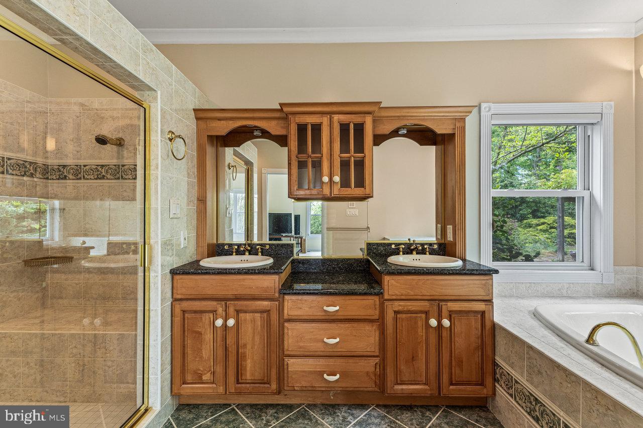 135 MEAGANS RUN RD, WOODSTOCK, Virginia 22664, 3 Bedrooms Bedrooms, ,3 BathroomsBathrooms,Residential,For sale,135 MEAGANS RUN RD,VASH2011426 MLS # VASH2011426