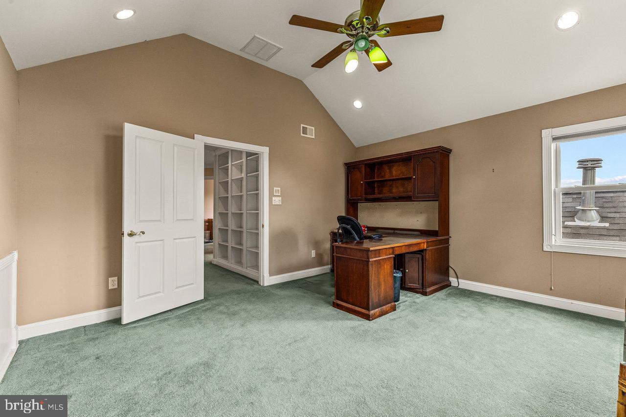135 MEAGANS RUN RD, WOODSTOCK, Virginia 22664, 3 Bedrooms Bedrooms, ,3 BathroomsBathrooms,Residential,For sale,135 MEAGANS RUN RD,VASH2011426 MLS # VASH2011426