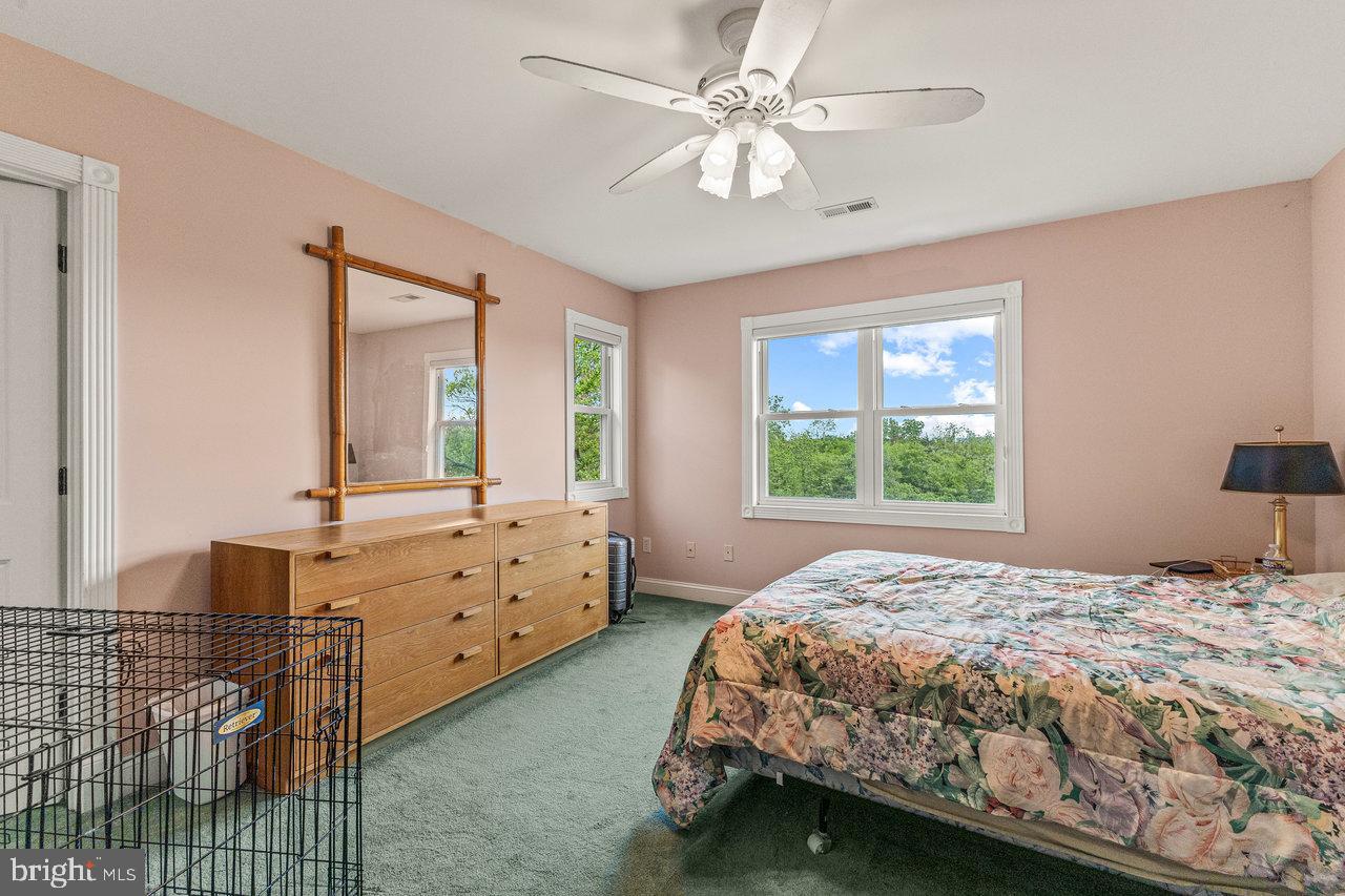 135 MEAGANS RUN RD, WOODSTOCK, Virginia 22664, 3 Bedrooms Bedrooms, ,3 BathroomsBathrooms,Residential,For sale,135 MEAGANS RUN RD,VASH2011426 MLS # VASH2011426