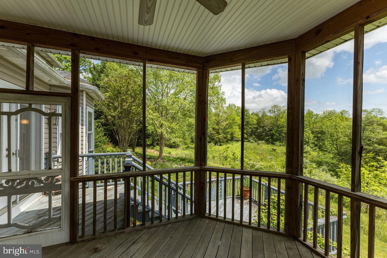 135 MEAGANS RUN RD, WOODSTOCK, Virginia 22664, 3 Bedrooms Bedrooms, ,3 BathroomsBathrooms,Residential,For sale,135 MEAGANS RUN RD,VASH2011426 MLS # VASH2011426