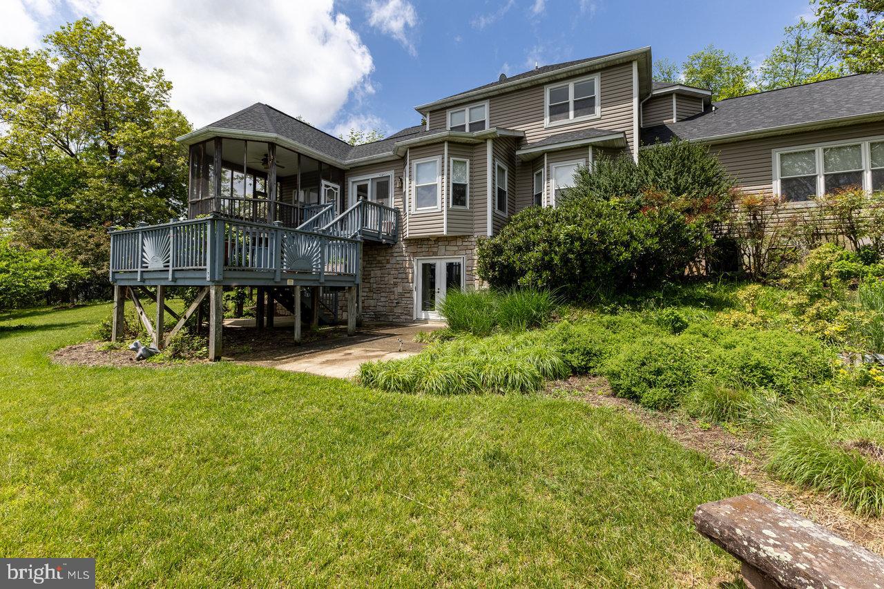 135 MEAGANS RUN RD, WOODSTOCK, Virginia 22664, 3 Bedrooms Bedrooms, ,3 BathroomsBathrooms,Residential,For sale,135 MEAGANS RUN RD,VASH2011426 MLS # VASH2011426