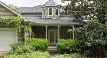 135 MEAGANS RUN RD, WOODSTOCK, Virginia 22664, 3 Bedrooms Bedrooms, ,3 BathroomsBathrooms,Residential,For sale,135 MEAGANS RUN RD,VASH2011426 MLS # VASH2011426