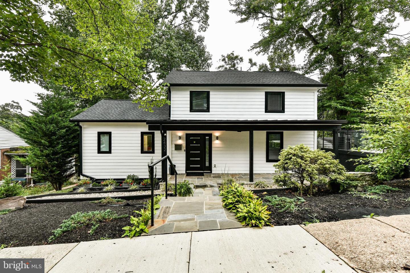 2432 S CULPEPER ST, ARLINGTON, Virginia 22206, 66 Bedrooms Bedrooms, ,4 BathroomsBathrooms,Residential,For sale,2432 S CULPEPER ST,VAAR2057386 MLS # VAAR2057386