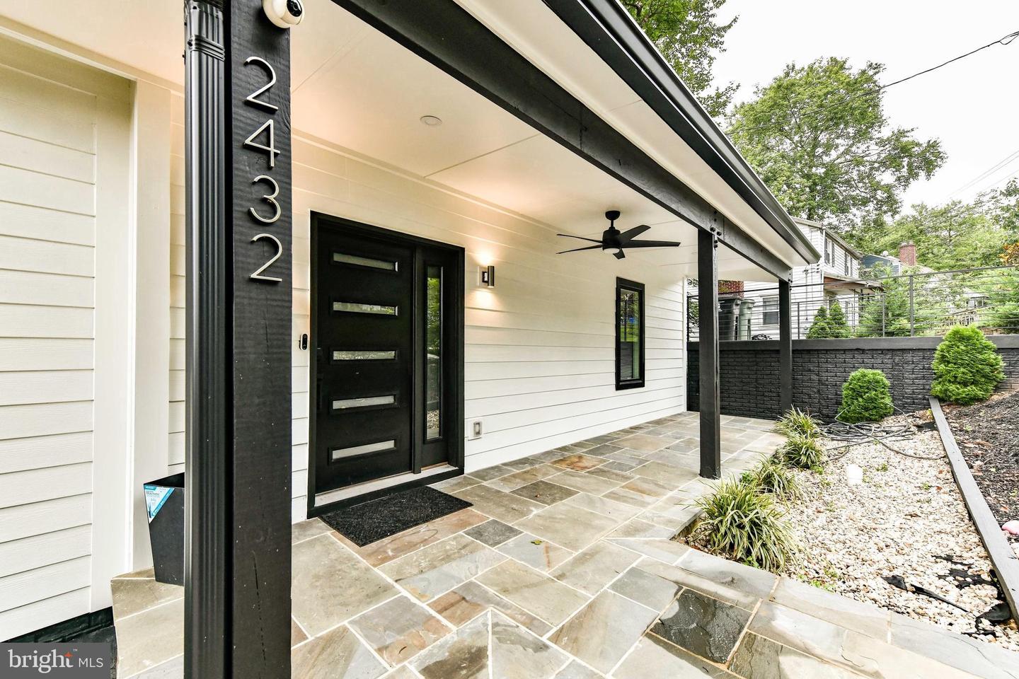 2432 S CULPEPER ST, ARLINGTON, Virginia 22206, 66 Bedrooms Bedrooms, ,4 BathroomsBathrooms,Residential,For sale,2432 S CULPEPER ST,VAAR2057386 MLS # VAAR2057386