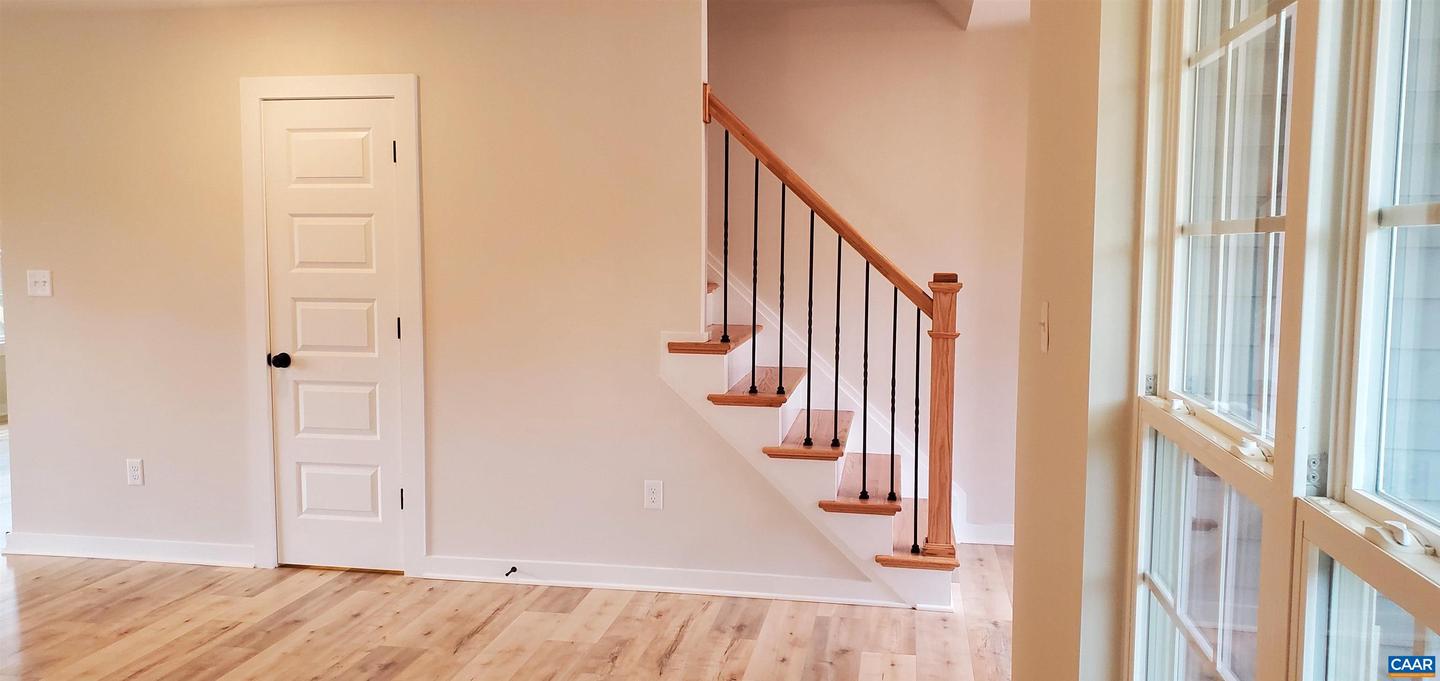 4245 ROUNDABOUT RD, LOUISA, Virginia 23093, 4 Bedrooms Bedrooms, ,2 BathroomsBathrooms,Residential,For sale,4245 ROUNDABOUT RD,658697 MLS # 658697