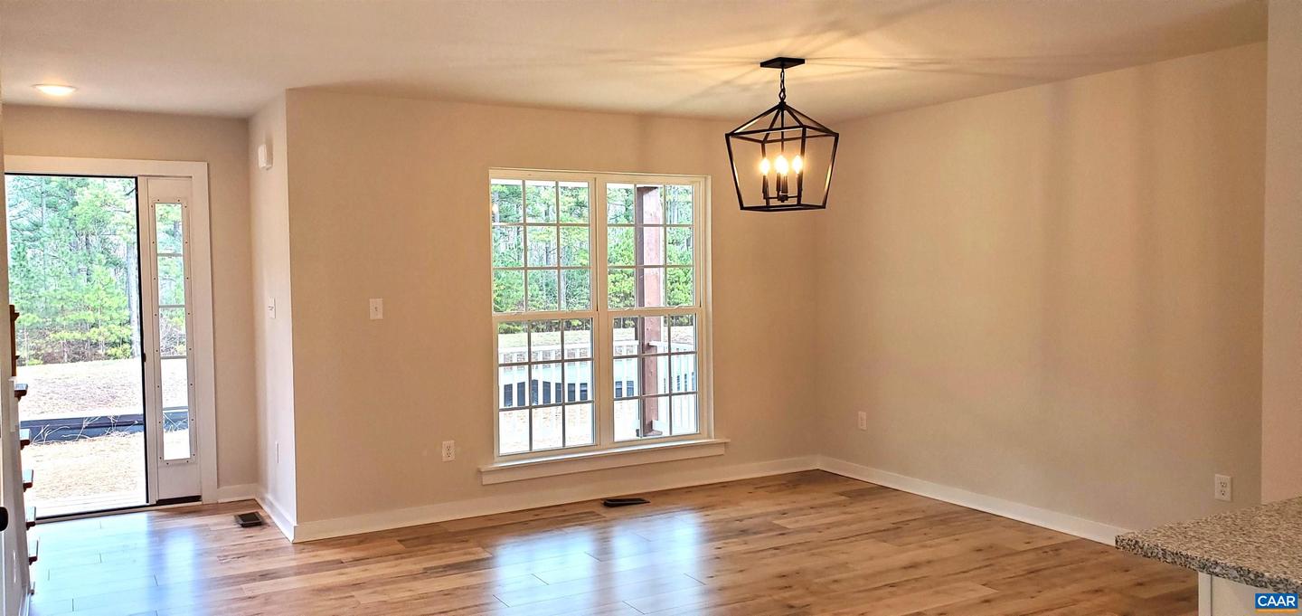 4245 ROUNDABOUT RD, LOUISA, Virginia 23093, 4 Bedrooms Bedrooms, ,2 BathroomsBathrooms,Residential,For sale,4245 ROUNDABOUT RD,658697 MLS # 658697
