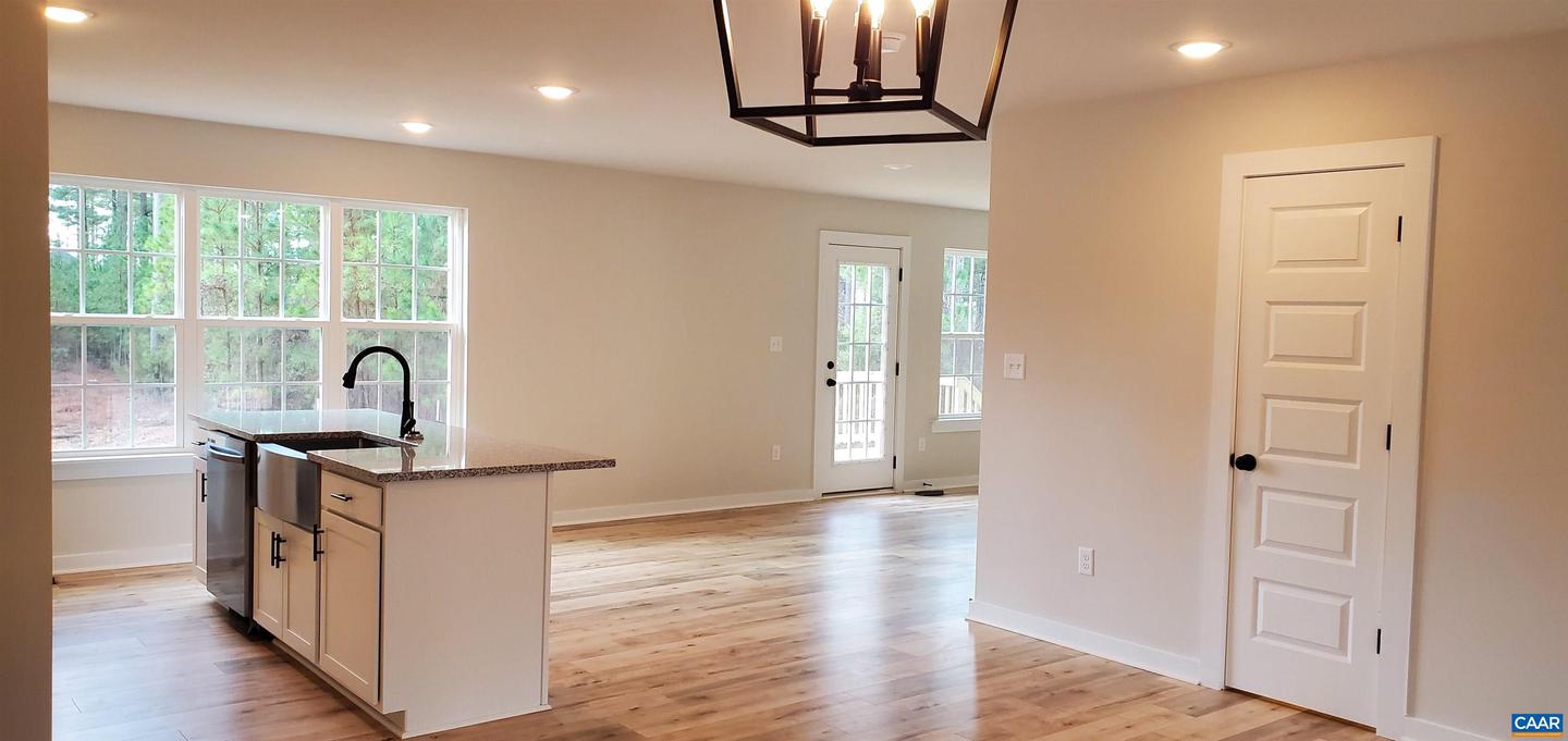 4245 ROUNDABOUT RD, LOUISA, Virginia 23093, 4 Bedrooms Bedrooms, ,2 BathroomsBathrooms,Residential,For sale,4245 ROUNDABOUT RD,658697 MLS # 658697