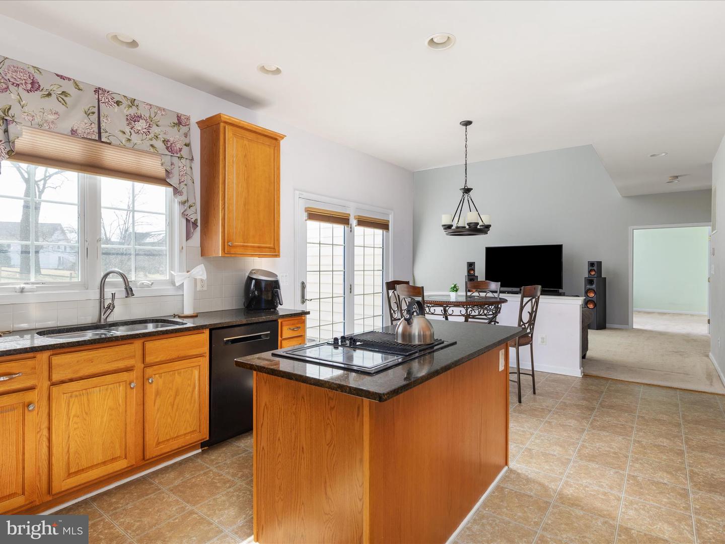 903 CRESTVIEW TER, WINCHESTER, Virginia 22601, 4 Bedrooms Bedrooms, ,3 BathroomsBathrooms,Residential,For sale,903 CRESTVIEW TER,VAWI2007080 MLS # VAWI2007080