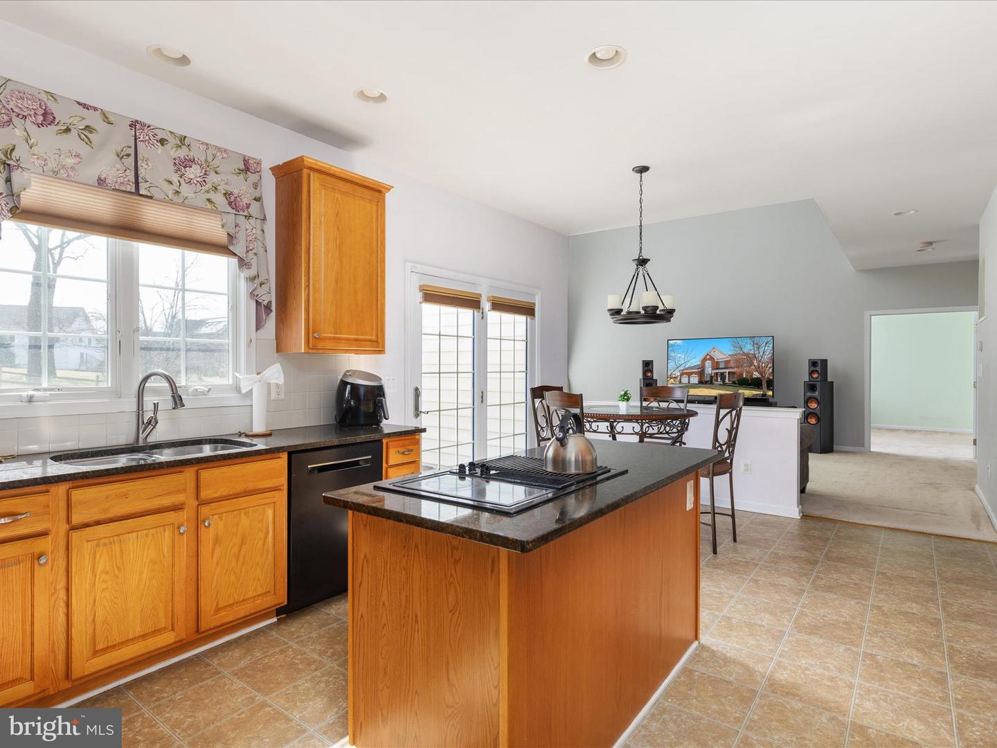 903 CRESTVIEW TER, WINCHESTER, Virginia 22601, 4 Bedrooms Bedrooms, ,3 BathroomsBathrooms,Residential,For sale,903 CRESTVIEW TER,VAWI2007080 MLS # VAWI2007080