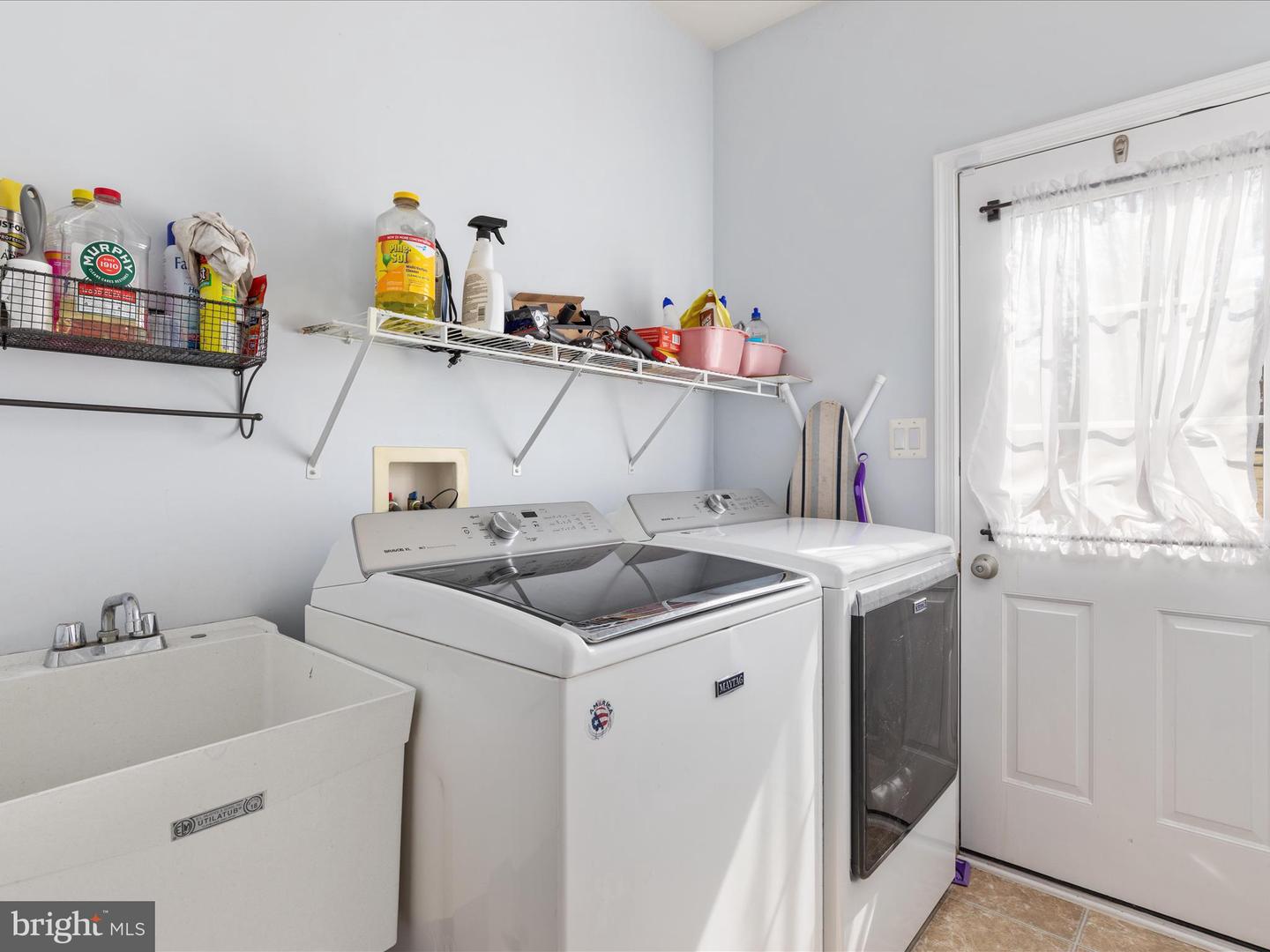903 CRESTVIEW TER, WINCHESTER, Virginia 22601, 4 Bedrooms Bedrooms, ,3 BathroomsBathrooms,Residential,For sale,903 CRESTVIEW TER,VAWI2007080 MLS # VAWI2007080