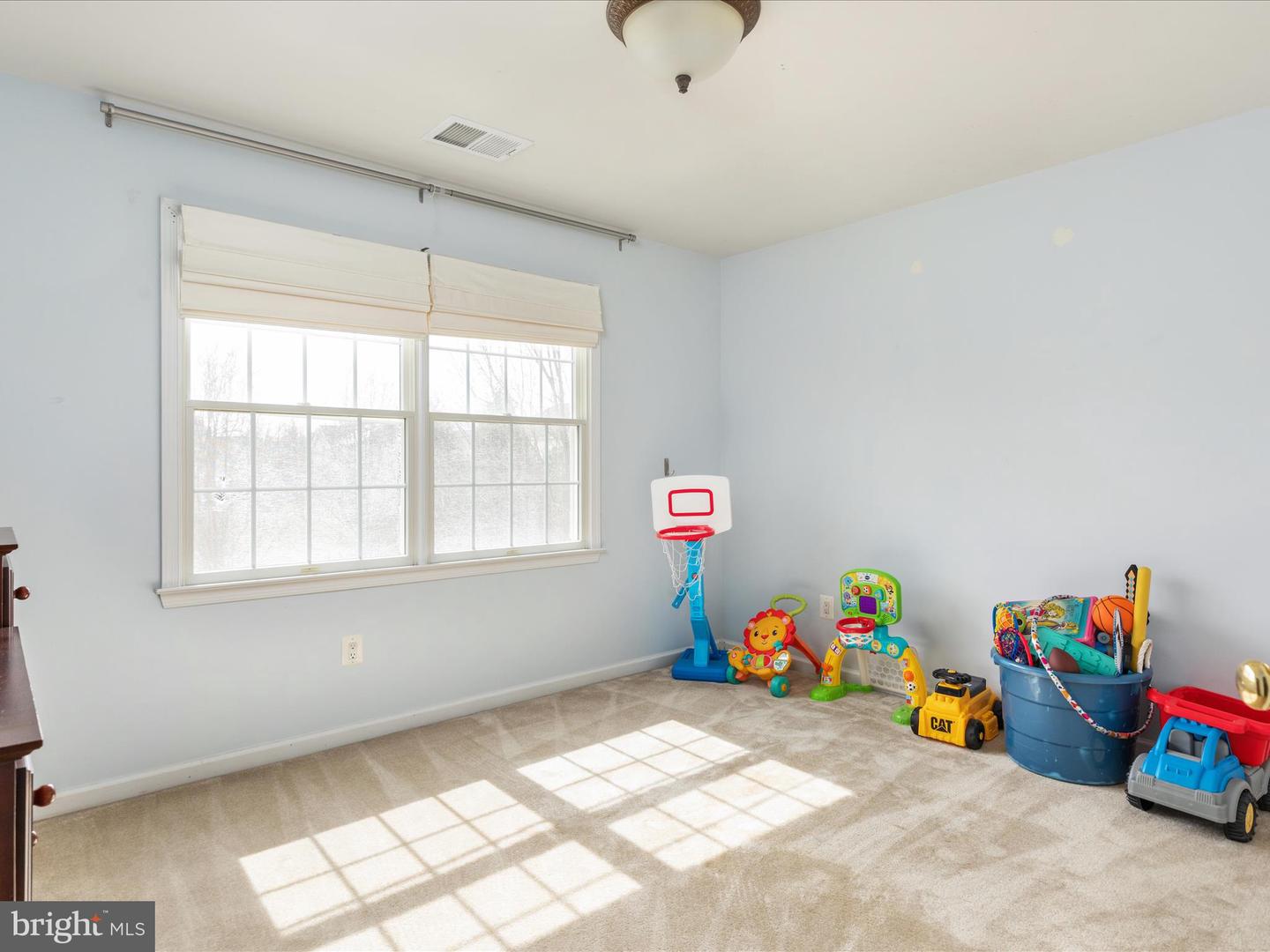 903 CRESTVIEW TER, WINCHESTER, Virginia 22601, 4 Bedrooms Bedrooms, ,3 BathroomsBathrooms,Residential,For sale,903 CRESTVIEW TER,VAWI2007080 MLS # VAWI2007080