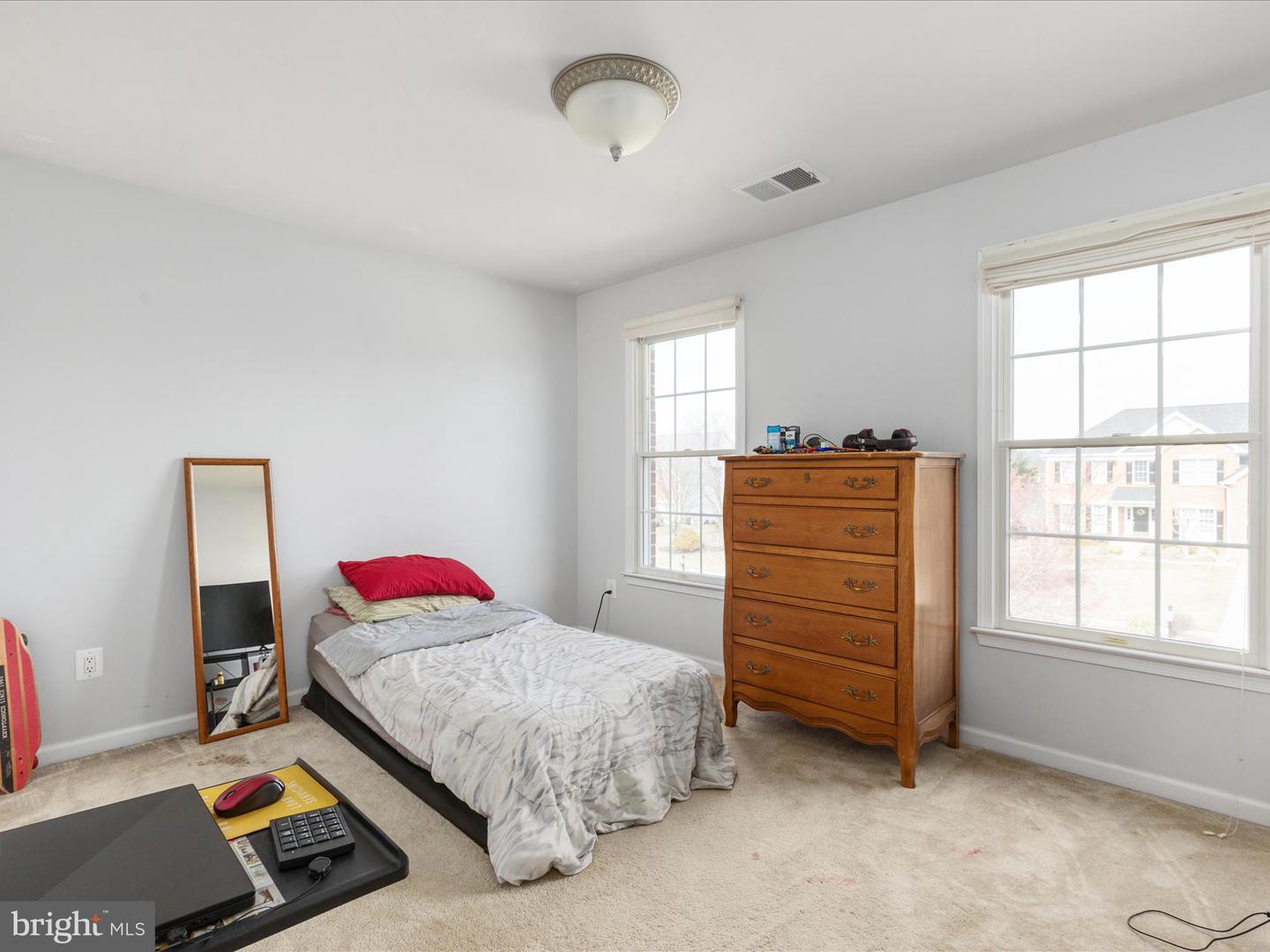 903 CRESTVIEW TER, WINCHESTER, Virginia 22601, 4 Bedrooms Bedrooms, ,3 BathroomsBathrooms,Residential,For sale,903 CRESTVIEW TER,VAWI2007080 MLS # VAWI2007080
