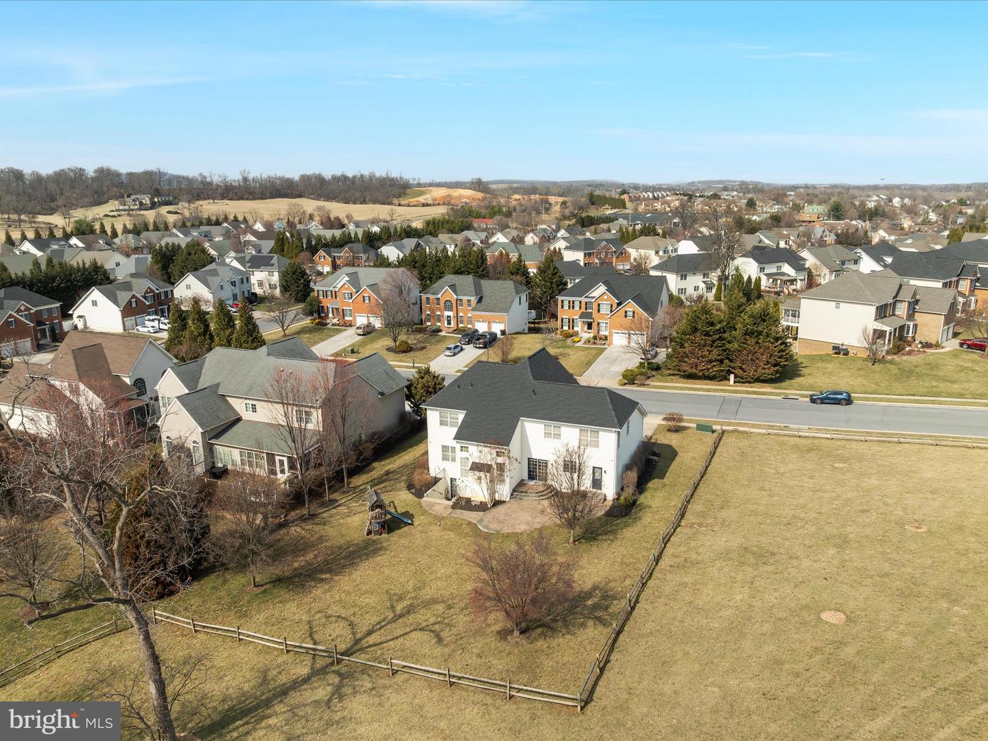 903 CRESTVIEW TER, WINCHESTER, Virginia 22601, 4 Bedrooms Bedrooms, ,3 BathroomsBathrooms,Residential,For sale,903 CRESTVIEW TER,VAWI2007080 MLS # VAWI2007080