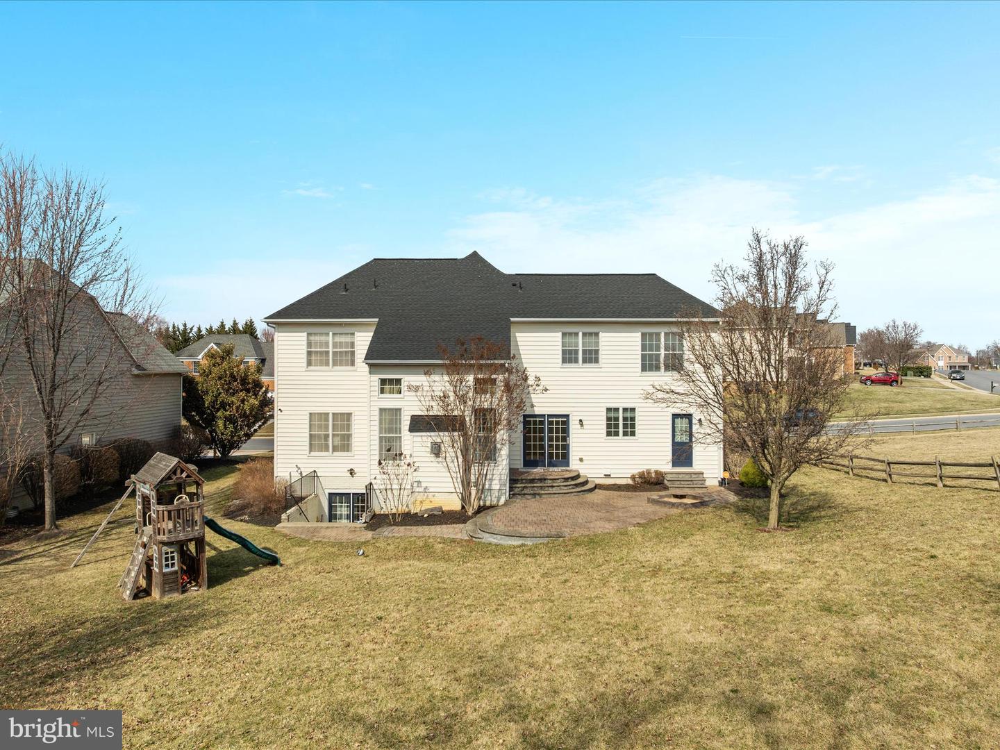 903 CRESTVIEW TER, WINCHESTER, Virginia 22601, 4 Bedrooms Bedrooms, ,3 BathroomsBathrooms,Residential,For sale,903 CRESTVIEW TER,VAWI2007080 MLS # VAWI2007080