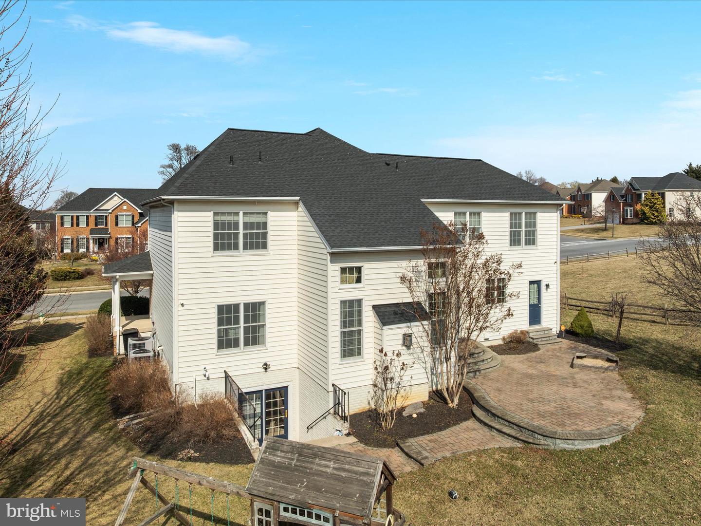 903 CRESTVIEW TER, WINCHESTER, Virginia 22601, 4 Bedrooms Bedrooms, ,3 BathroomsBathrooms,Residential,For sale,903 CRESTVIEW TER,VAWI2007080 MLS # VAWI2007080