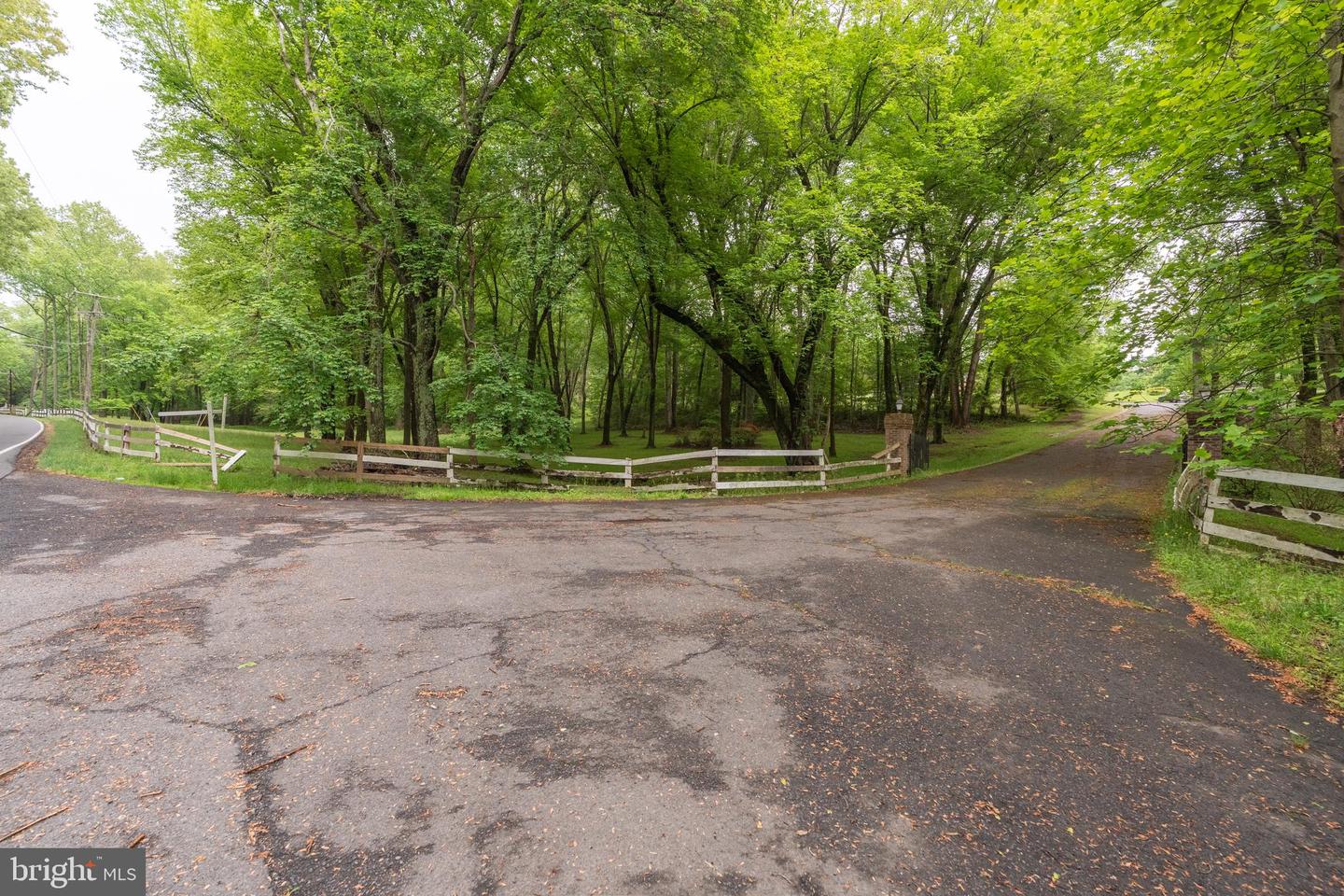 11123 POPES HEAD RD, FAIRFAX, Virginia 22030, ,Land,For sale,11123 POPES HEAD RD,VAFX2240758 MLS # VAFX2240758