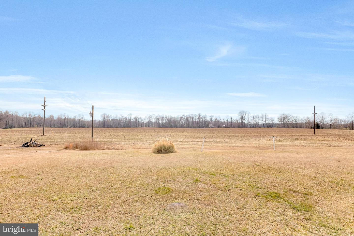 640 RIDGE RD, WARSAW, Virginia 22572, 2 Bedrooms Bedrooms, 5 Rooms Rooms,2 BathroomsBathrooms,Residential,For sale,640 RIDGE RD,VARV2000460 MLS # VARV2000460