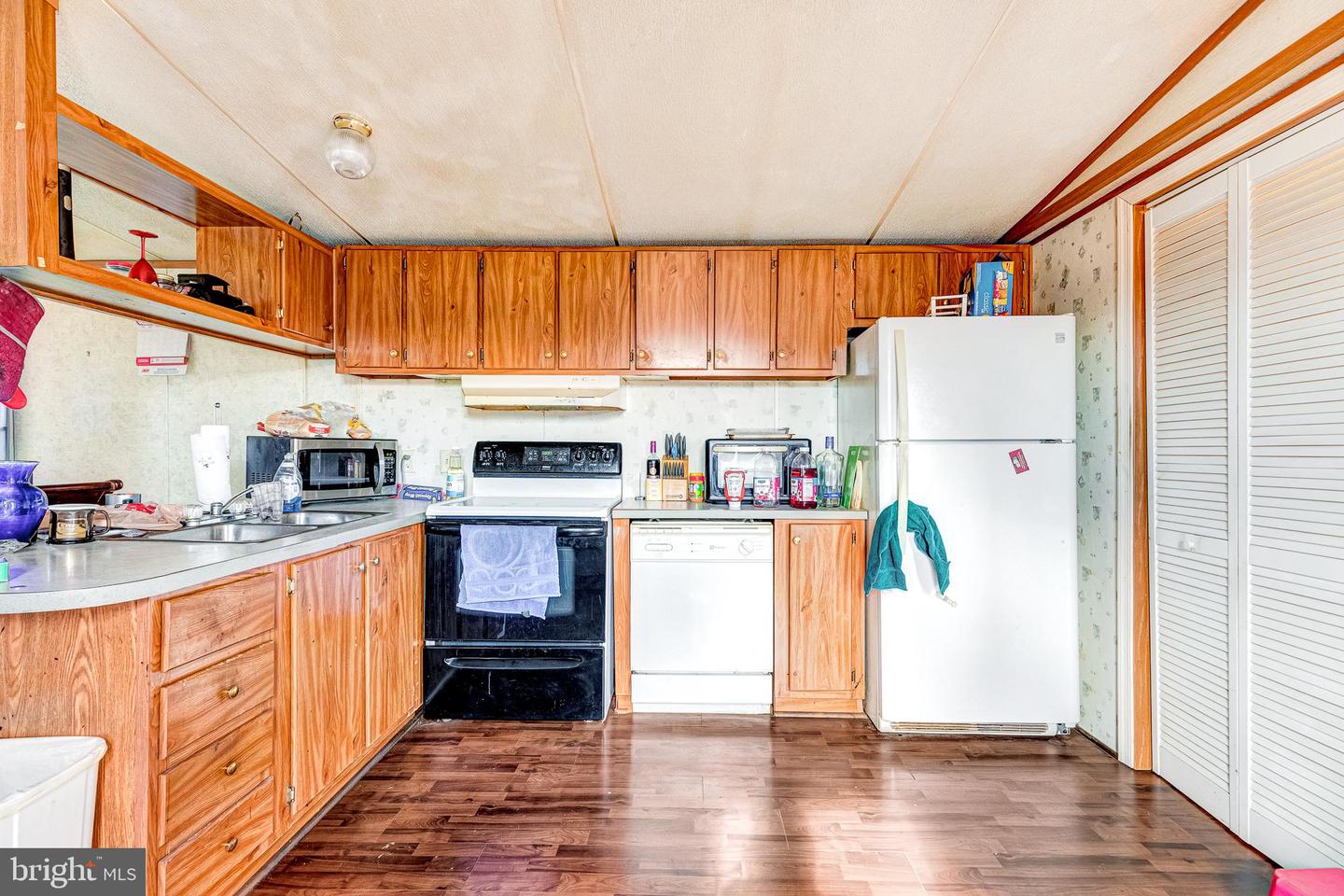 640 RIDGE RD, WARSAW, Virginia 22572, 2 Bedrooms Bedrooms, 5 Rooms Rooms,2 BathroomsBathrooms,Residential,For sale,640 RIDGE RD,VARV2000460 MLS # VARV2000460